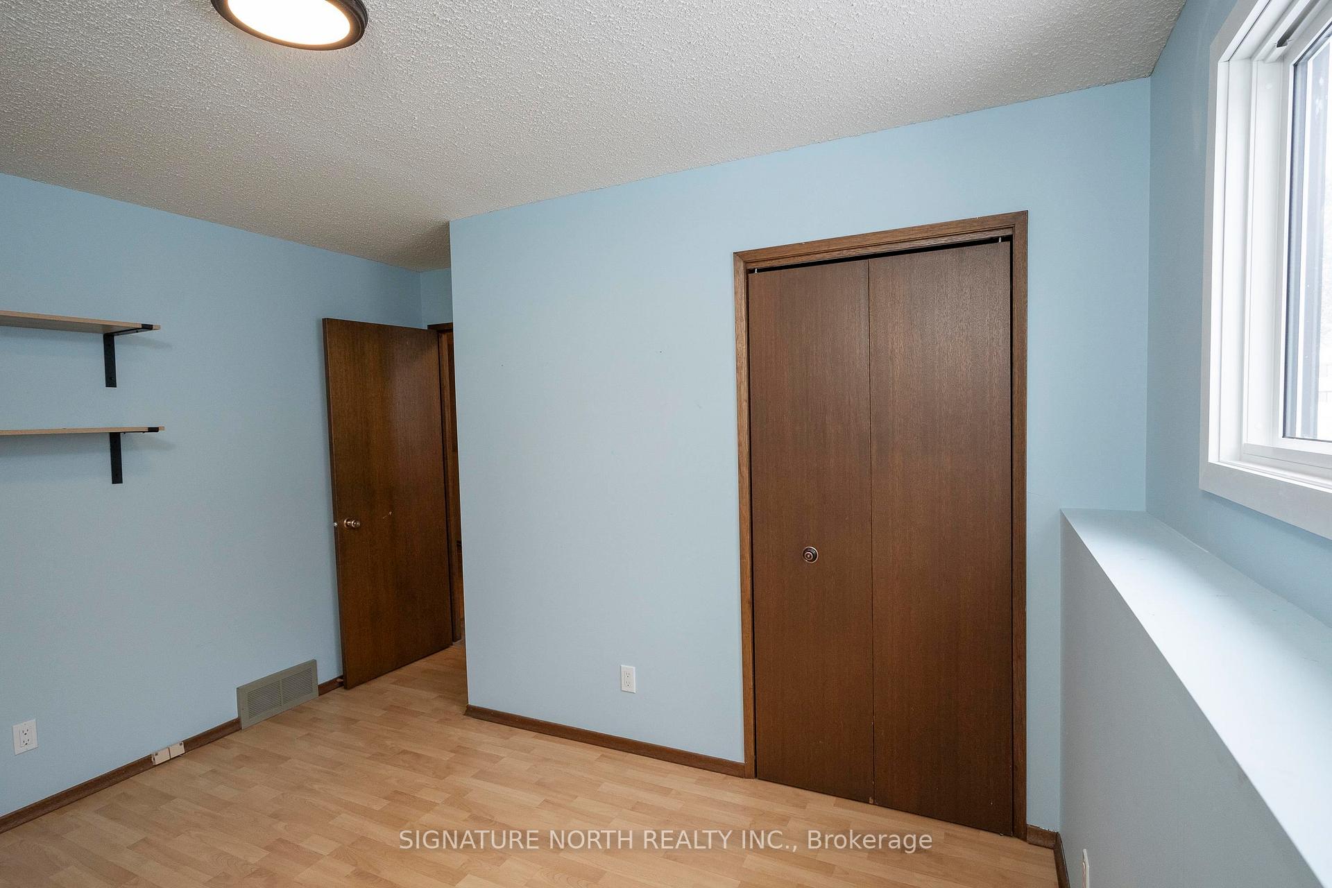 Photo 33 of 619 Thornloe Drive, Thunder Bay, Northwood Park — HOMEH