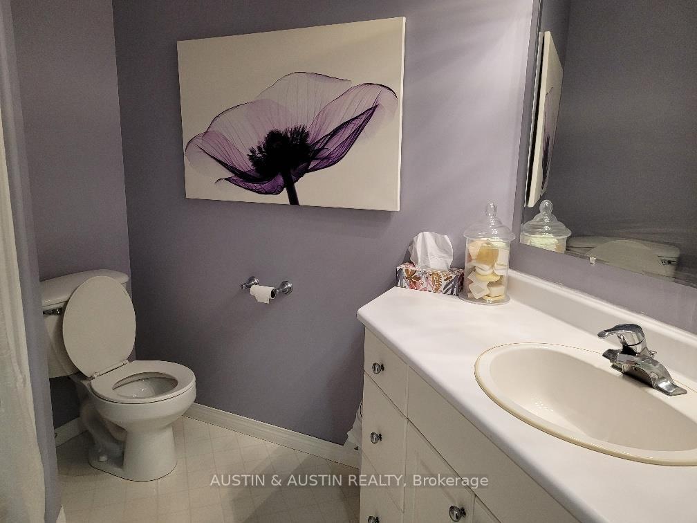 Photo 9 of 34 Wabigoon Drive W, Dryden, Edgewater Terrace — HOMEH