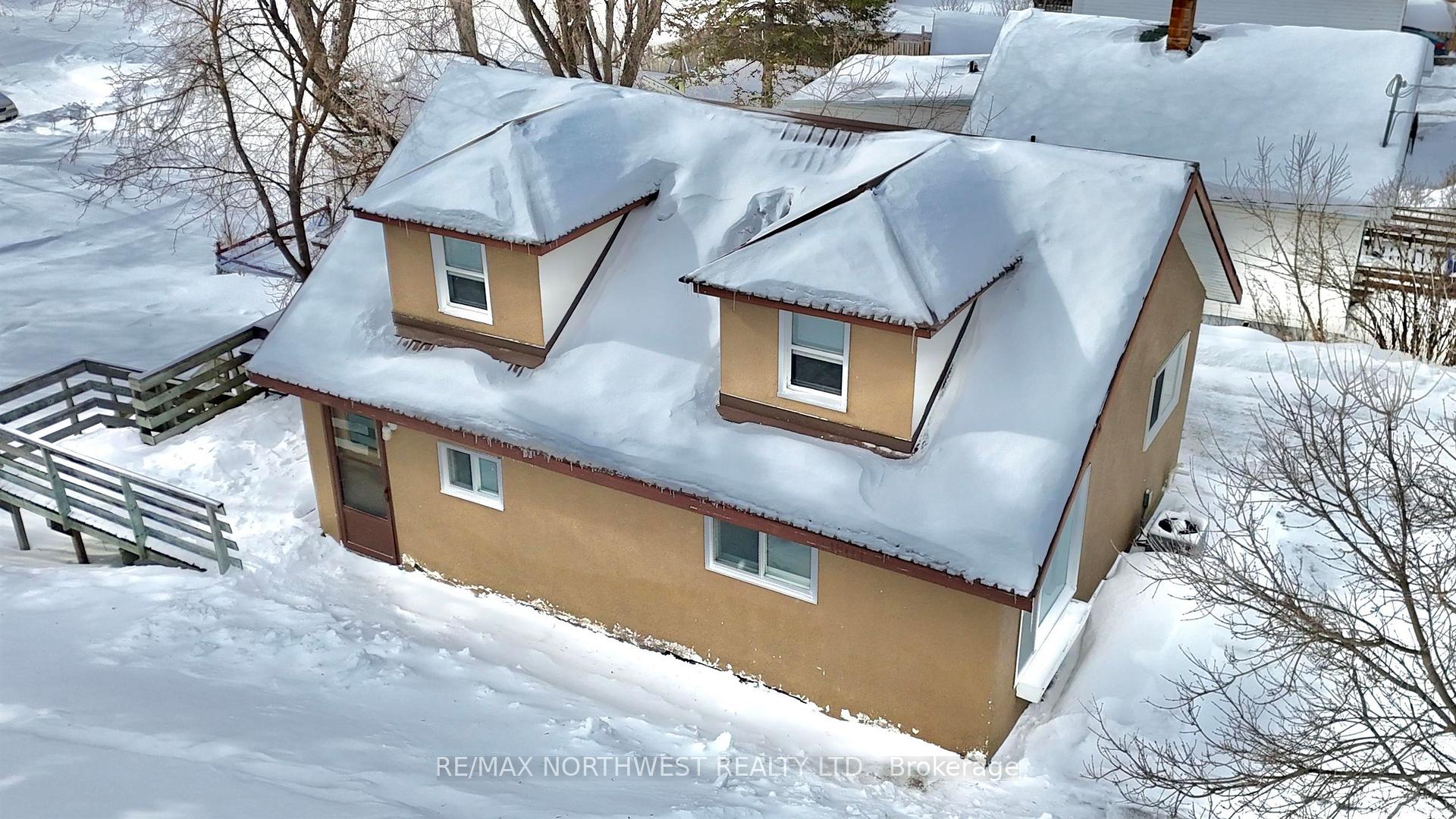 Photo 2 of 1201 Superior Street, Kenora, Keewatin — HOMEH