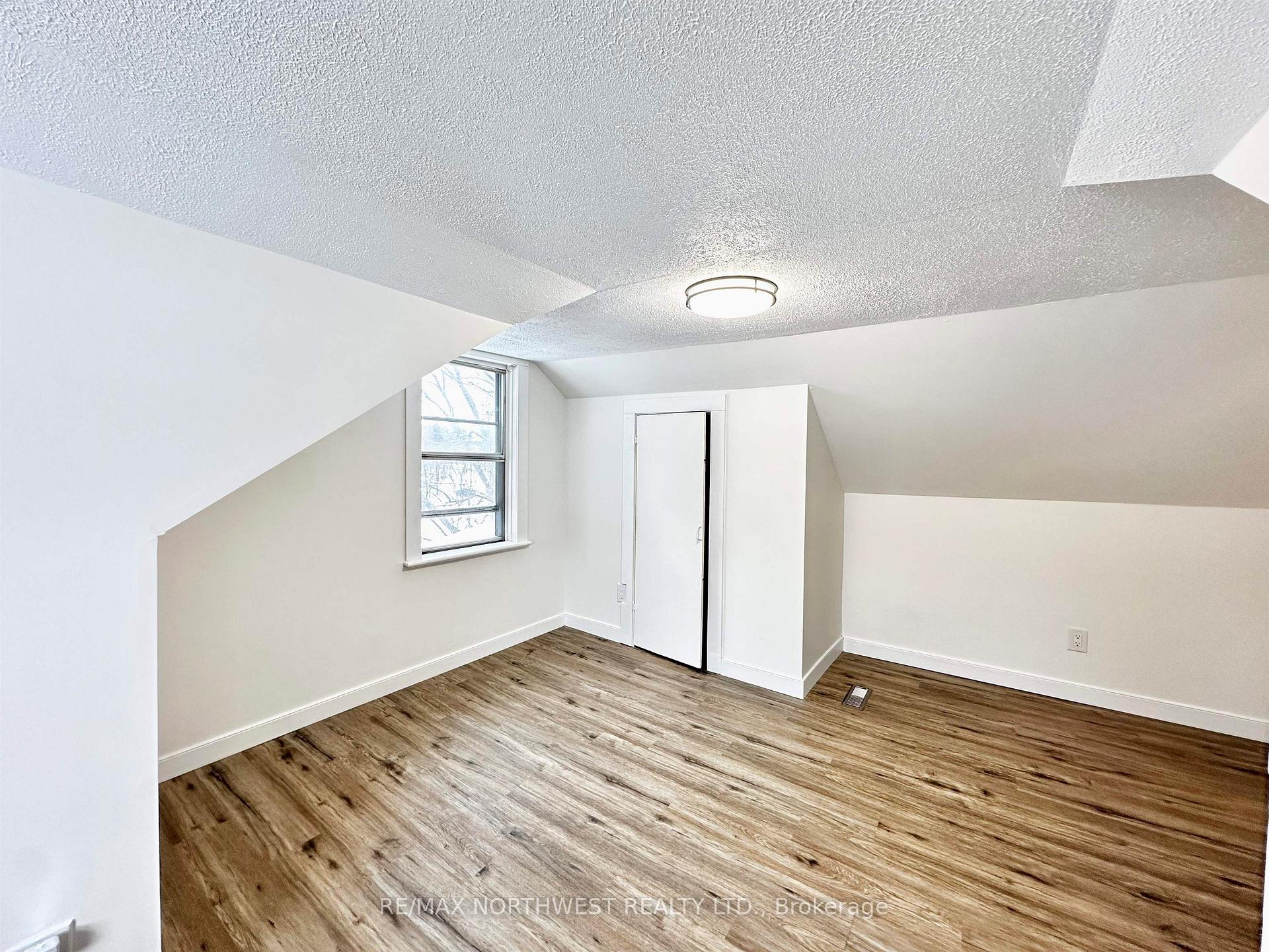 Photo 18 of 1201 Superior Street, Kenora, Keewatin — HOMEH