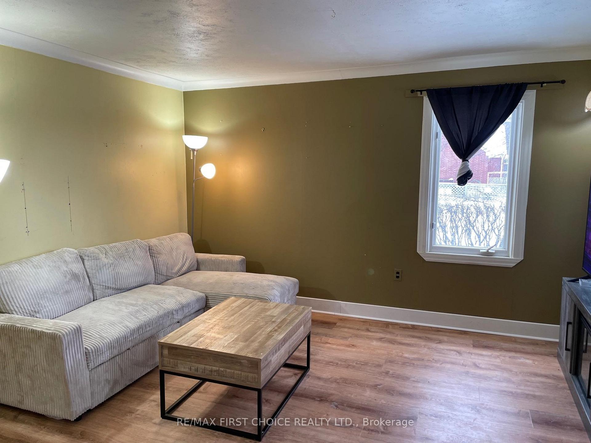 Photo 5 of 1904 Bailey Avenue, Thunder Bay, Westfort — HOMEH