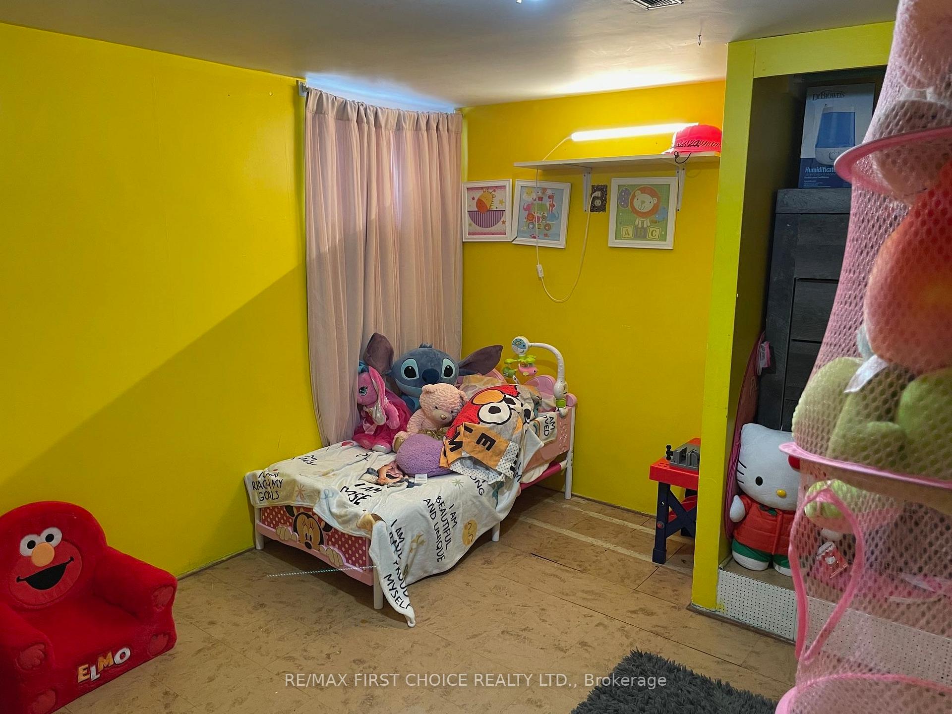 Photo 7 of 1904 Bailey Avenue, Thunder Bay, Westfort — HOMEH