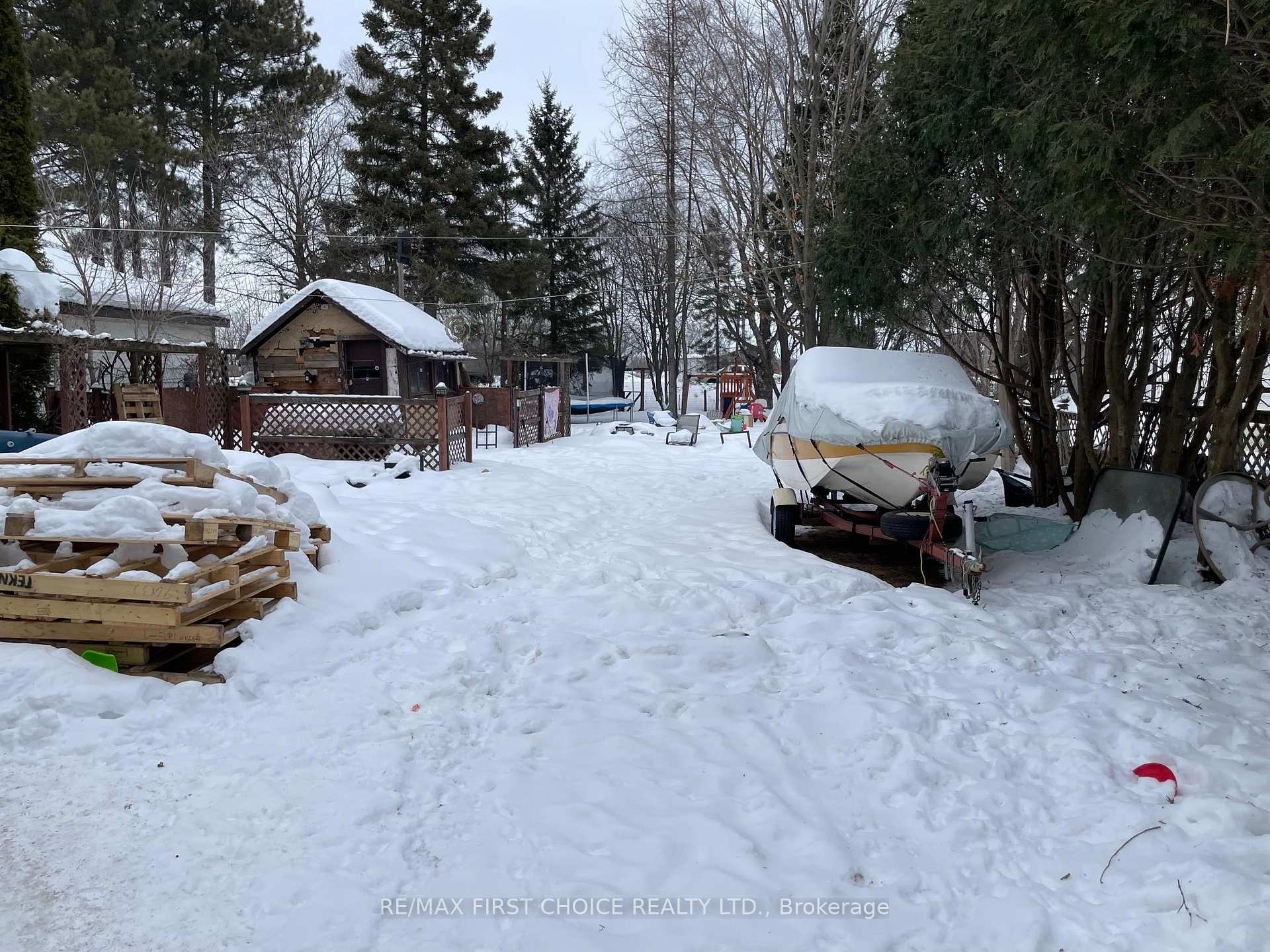 Photo 14 of 1904 Bailey Avenue, Thunder Bay, Westfort — HOMEH