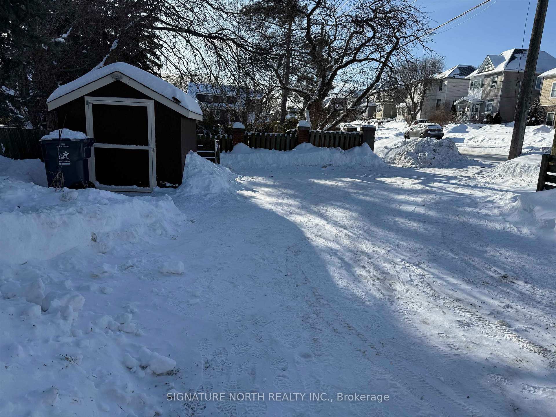 Photo 7 of 335 Dawson Street, Thunder Bay, College Heights — HOMEH