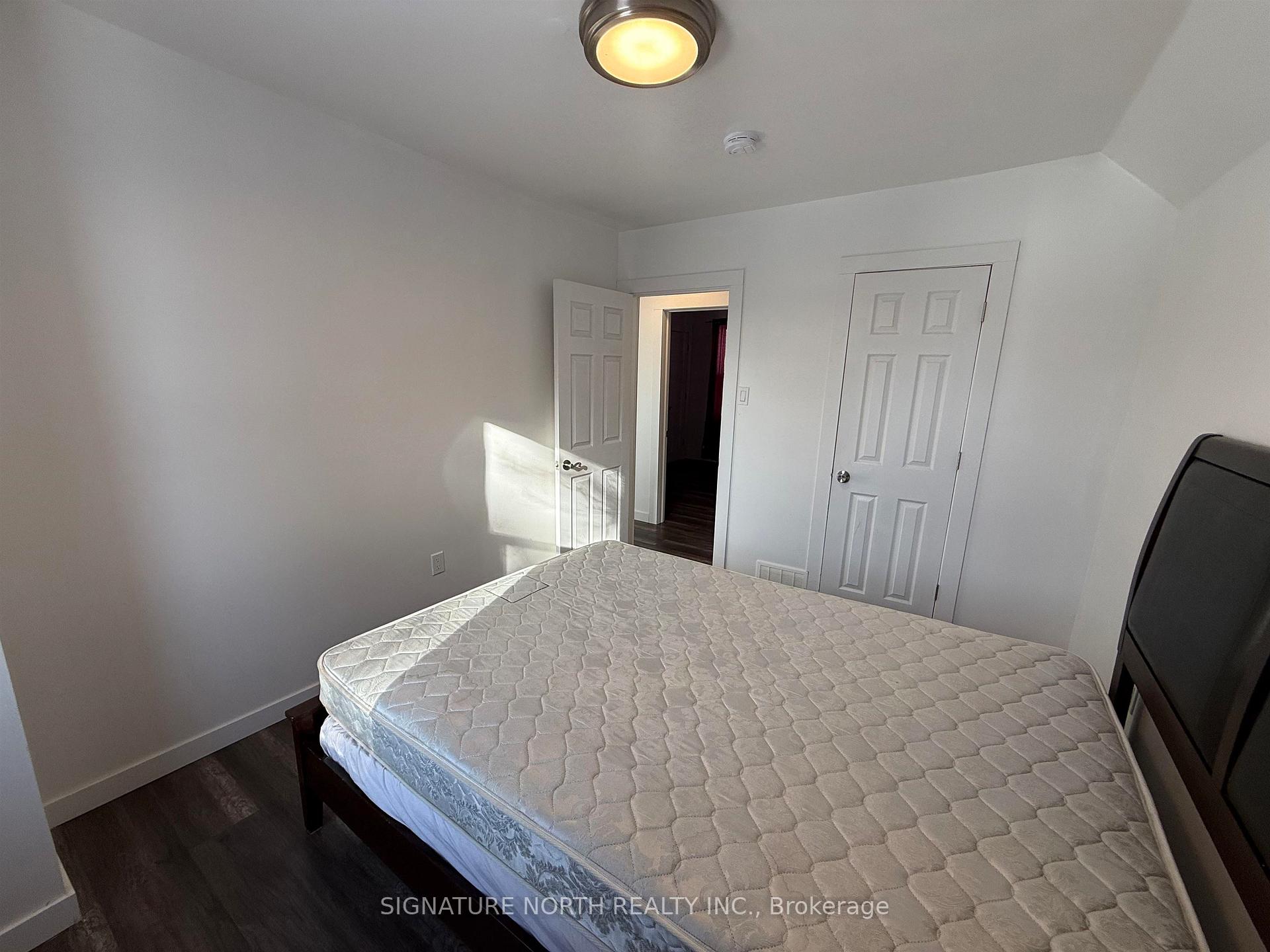 Photo 35 of 335 Dawson Street, Thunder Bay, College Heights — HOMEH