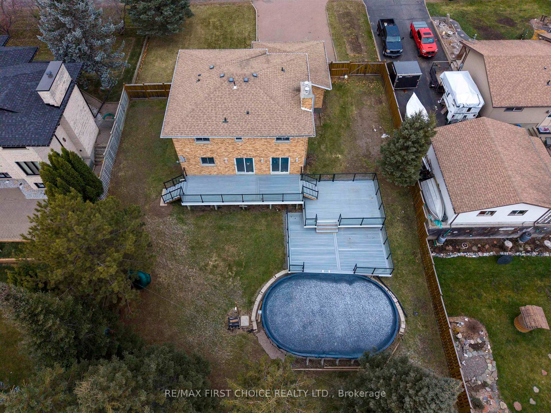 Photo 8 of 191 Skyline Avenue, Thunder Bay, John Street North — HOMEH