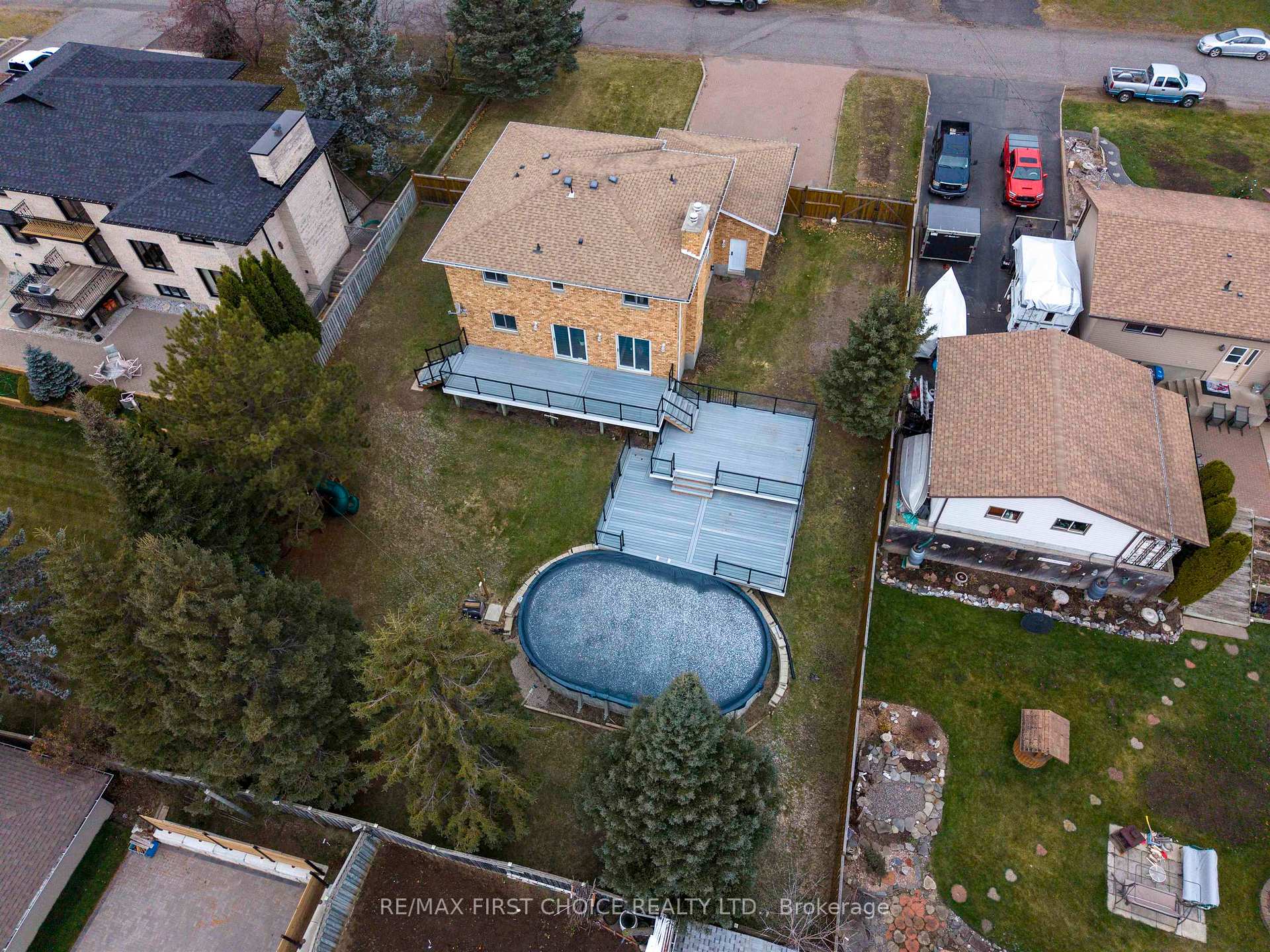 Photo 44 of 191 Skyline Avenue, Thunder Bay, John Street North — HOMEH