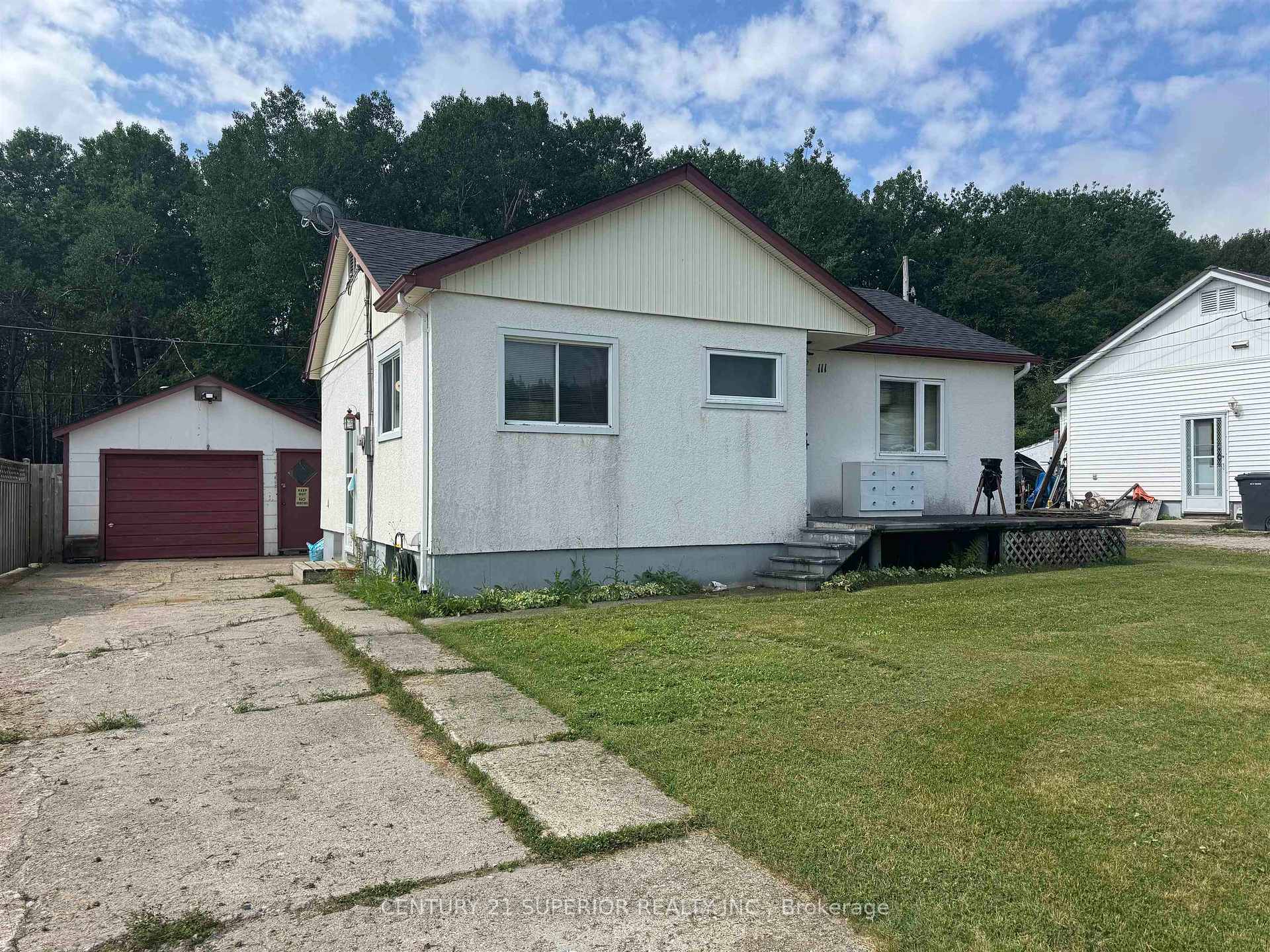 Photo 1 of 111 Warbler Drive, Manitouwadge — HOMEH