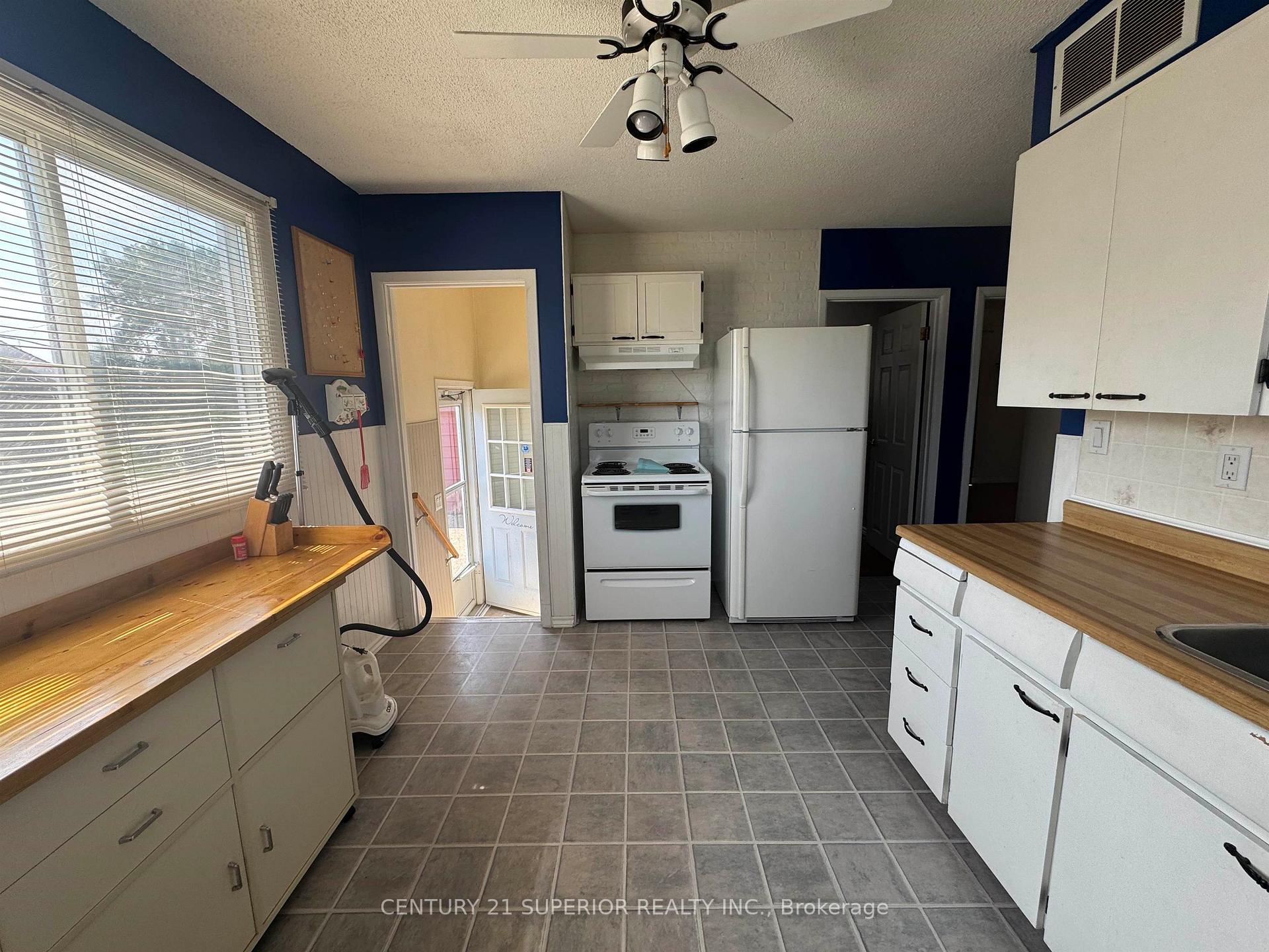 Photo 7 of 111 Warbler Drive, Manitouwadge — HOMEH