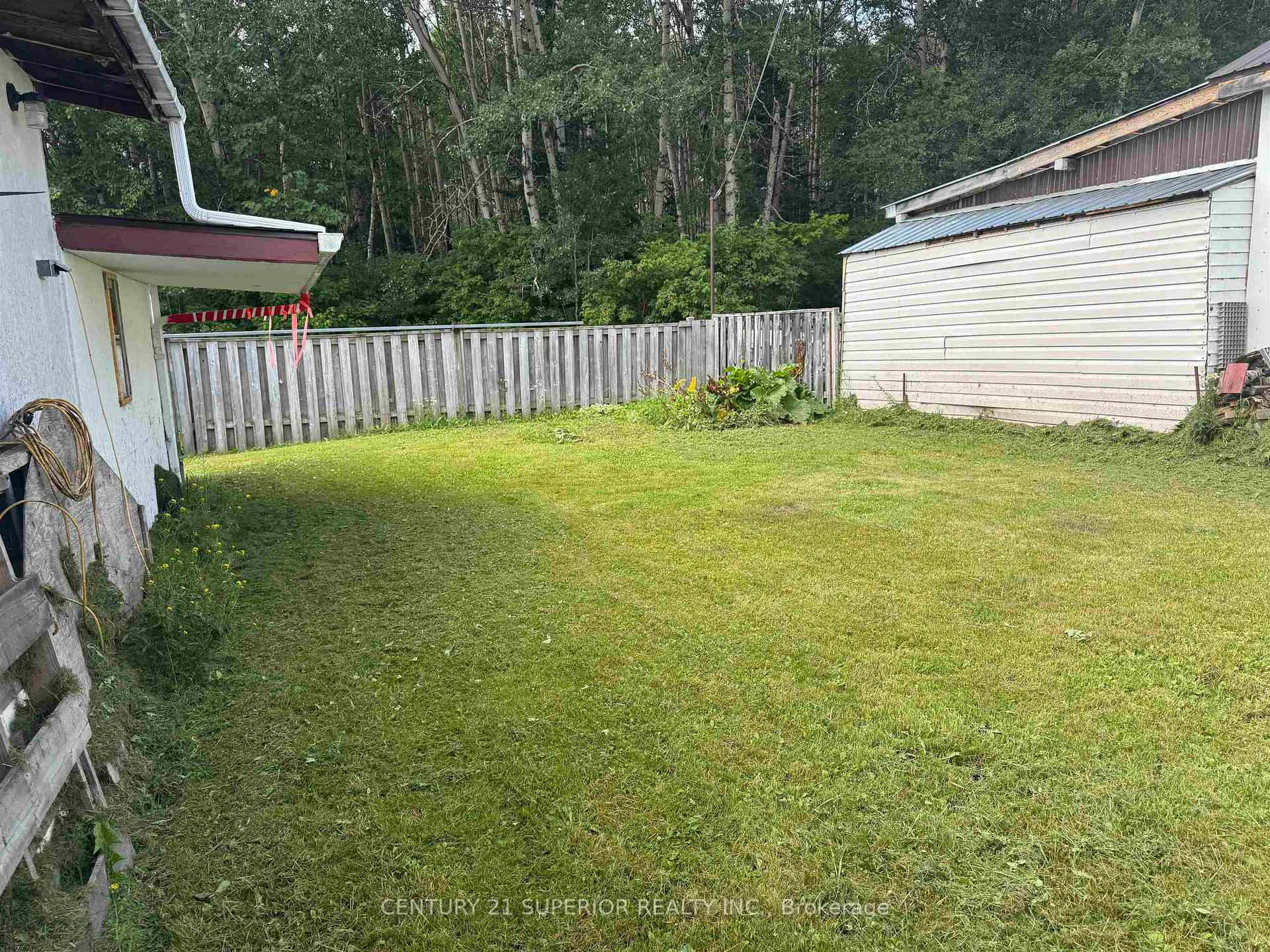 Photo 39 of 111 Warbler Drive, Manitouwadge — HOMEH