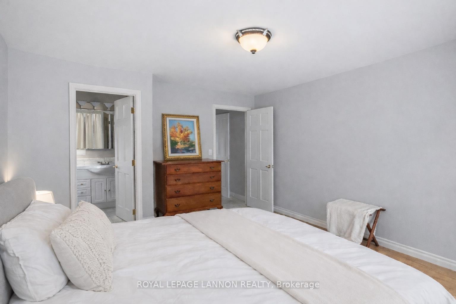 Photo 21 of 1866 Oliver Road, Thunder Bay, McIntyre South — HOMEH