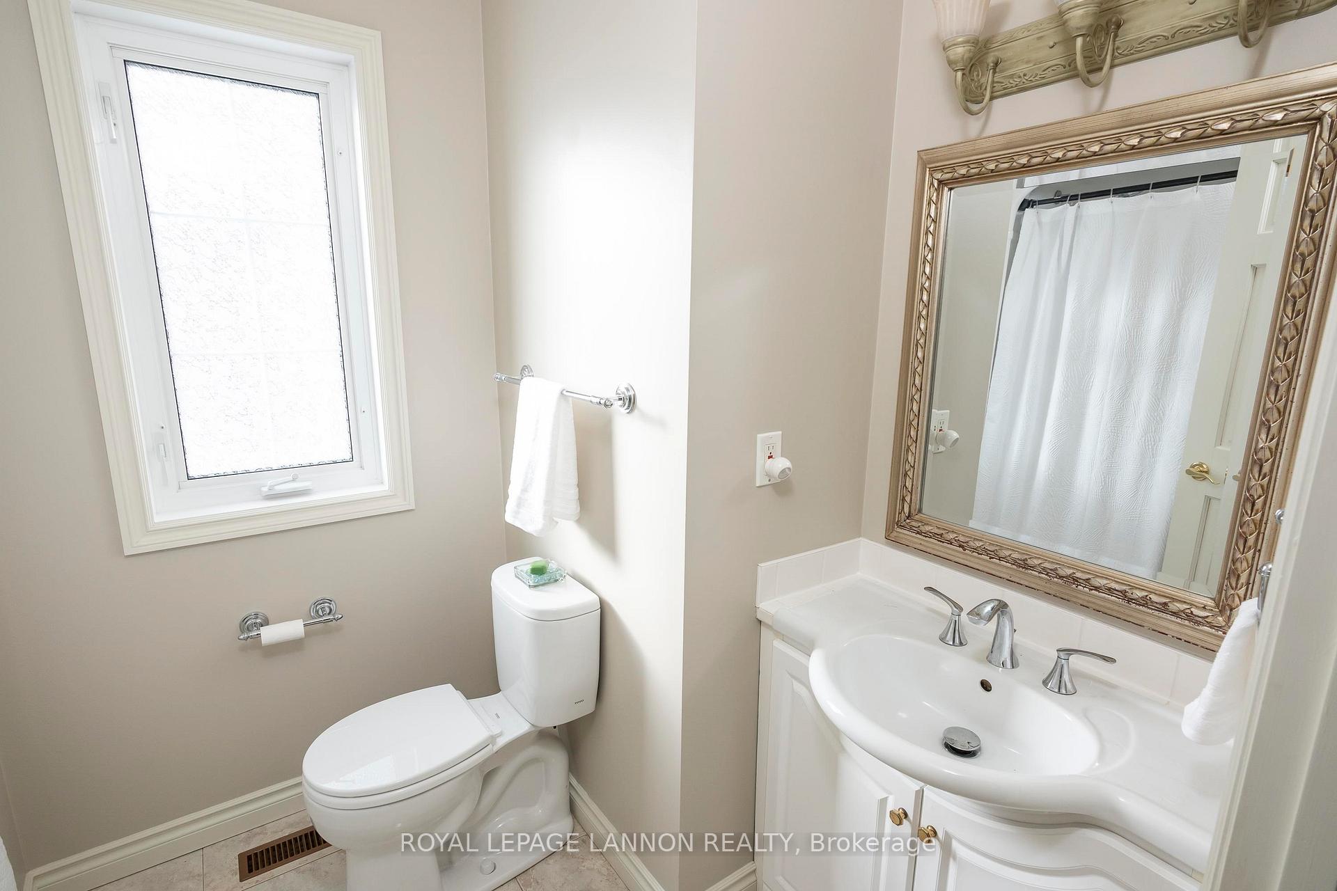 Photo 27 of 1866 Oliver Road, Thunder Bay, McIntyre South — HOMEH