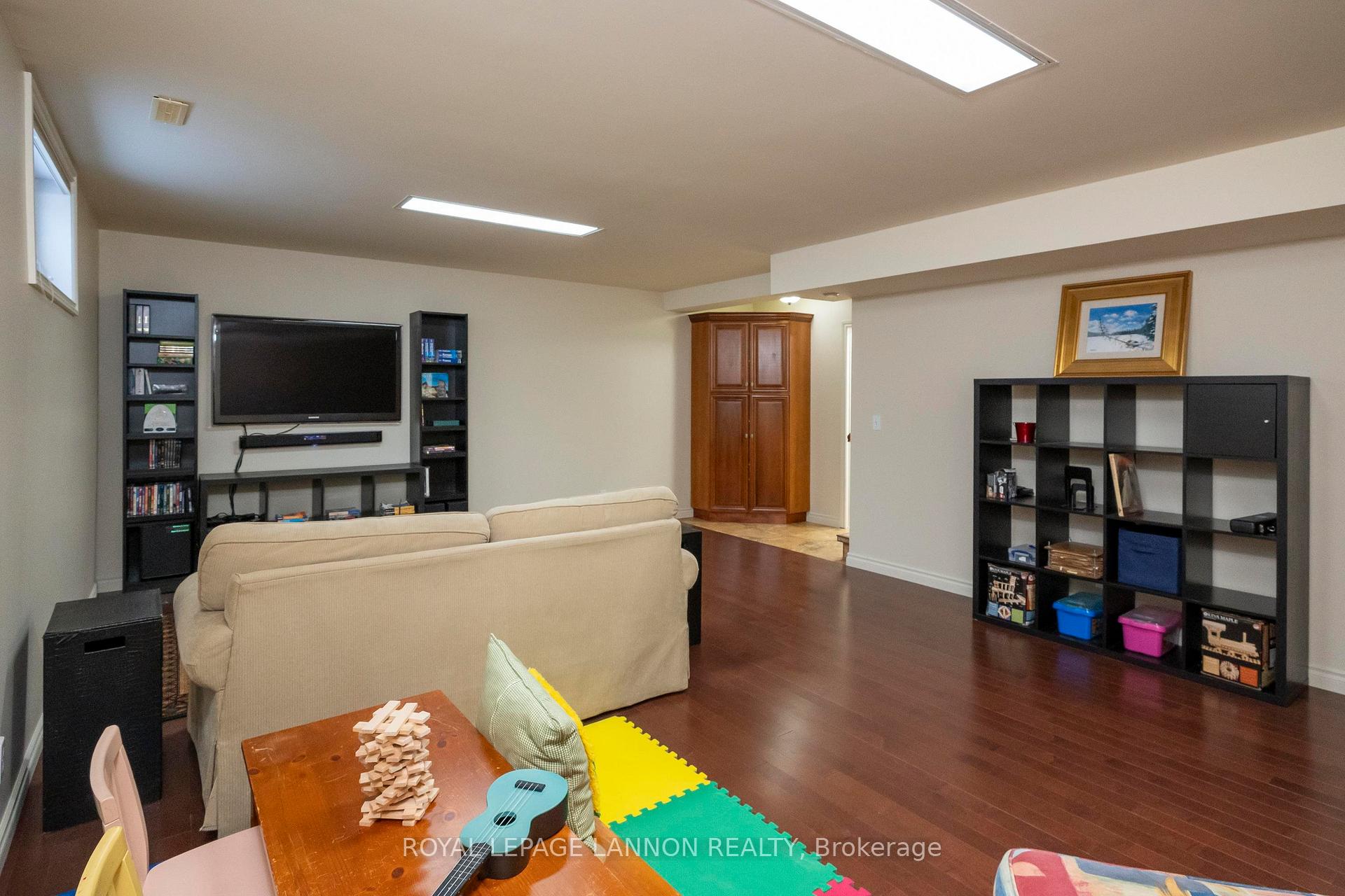 Photo 30 of 1866 Oliver Road, Thunder Bay, McIntyre South — HOMEH