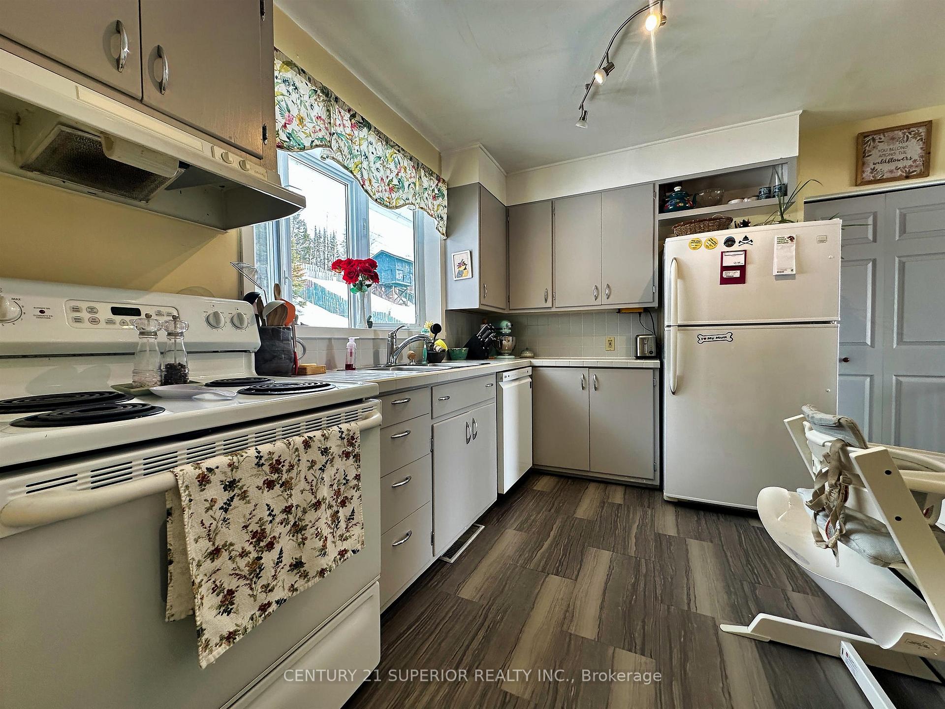 Photo 14 of 109 McKirdy Ave, Nipigon — HOMEH