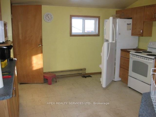 Photo 7 of 608 Armit Avenue, Fort Frances — HOMEH
