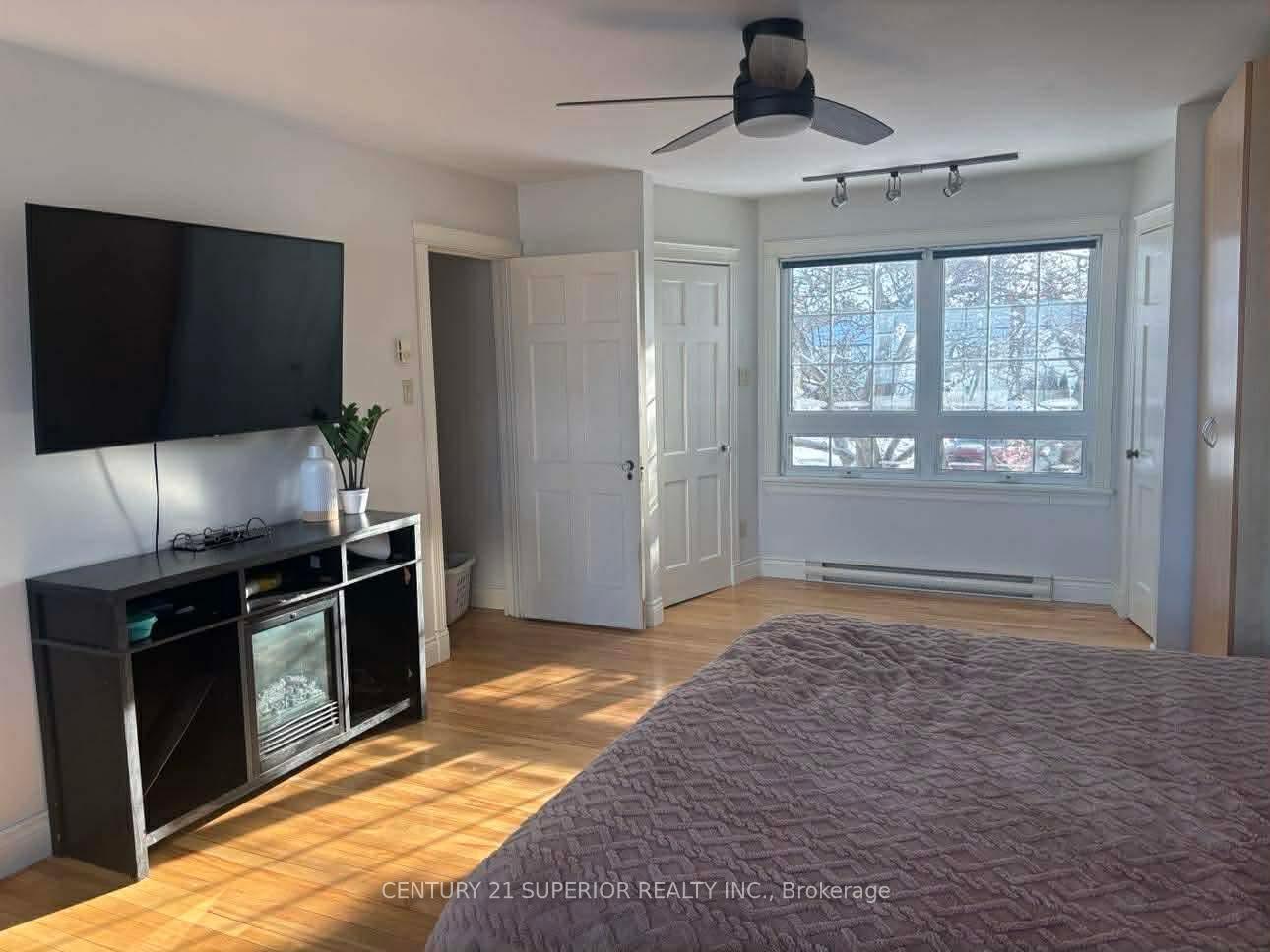 Photo 26 of 14 Drake Street, Marathon — HOMEH
