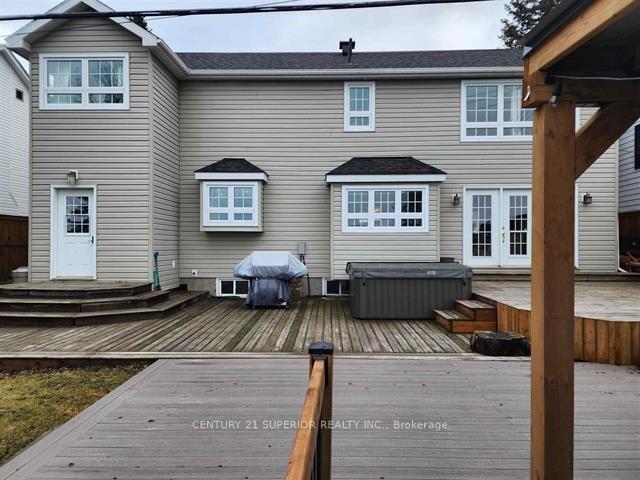 Photo 42 of 14 Drake Street, Marathon — HOMEH