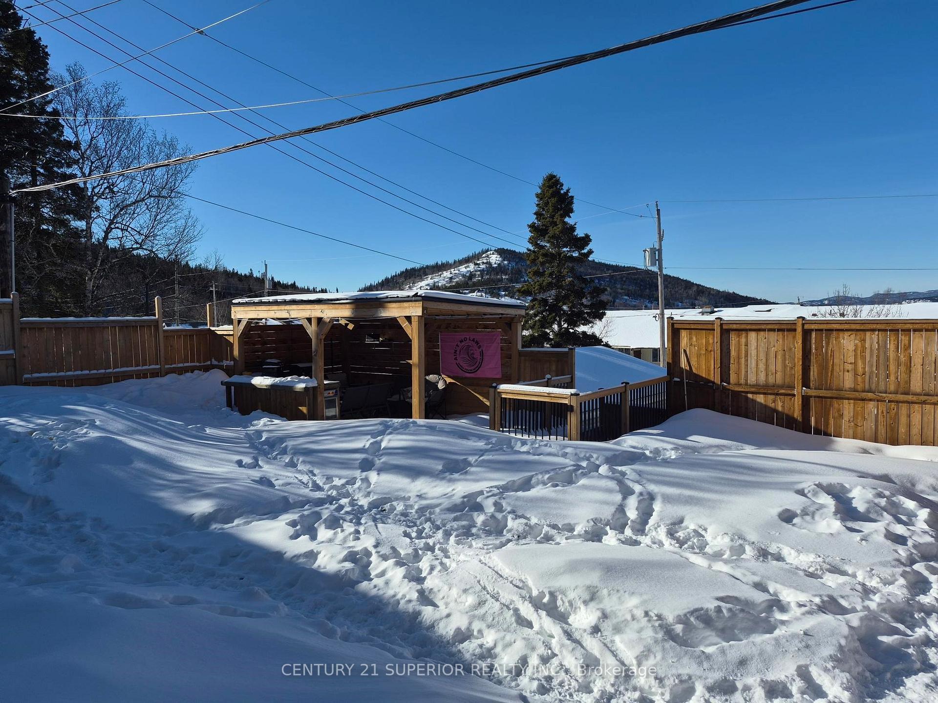 Photo 44 of 14 Drake Street, Marathon — HOMEH