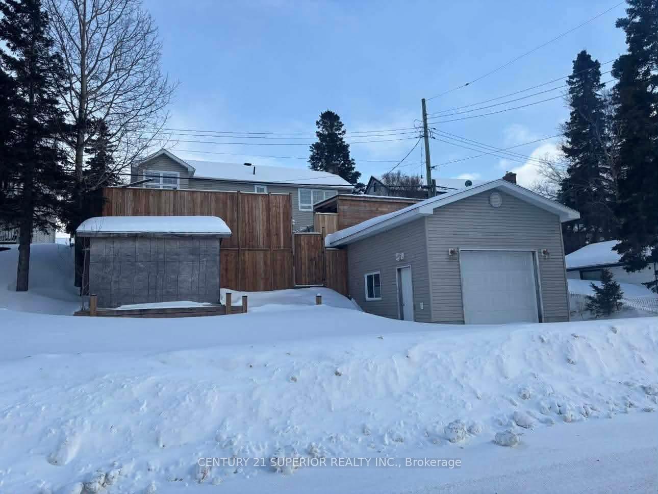 Photo 48 of 14 Drake Street, Marathon — HOMEH
