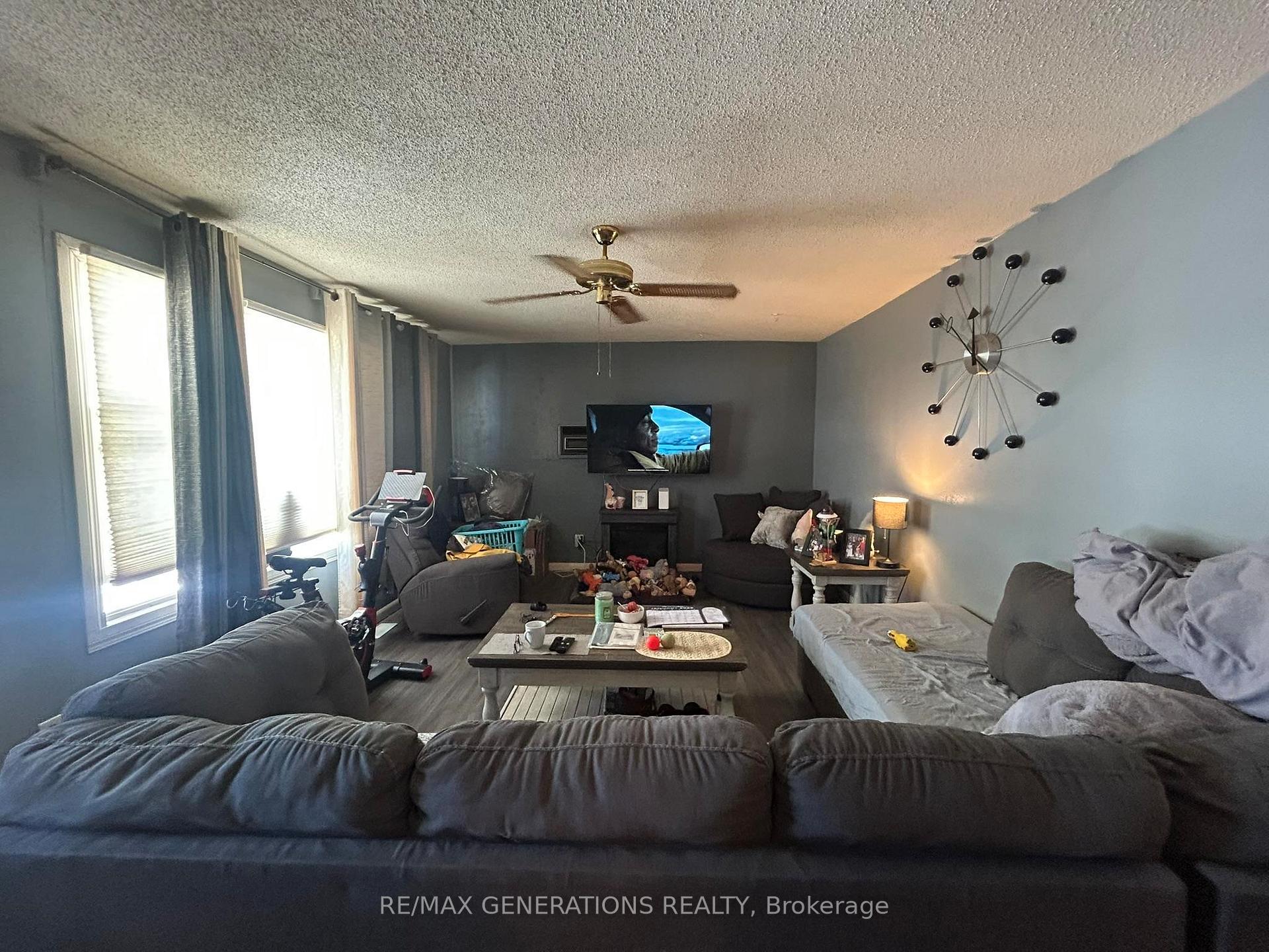 Photo 2 of 153 Willow Road, Atikokan — HOMEH