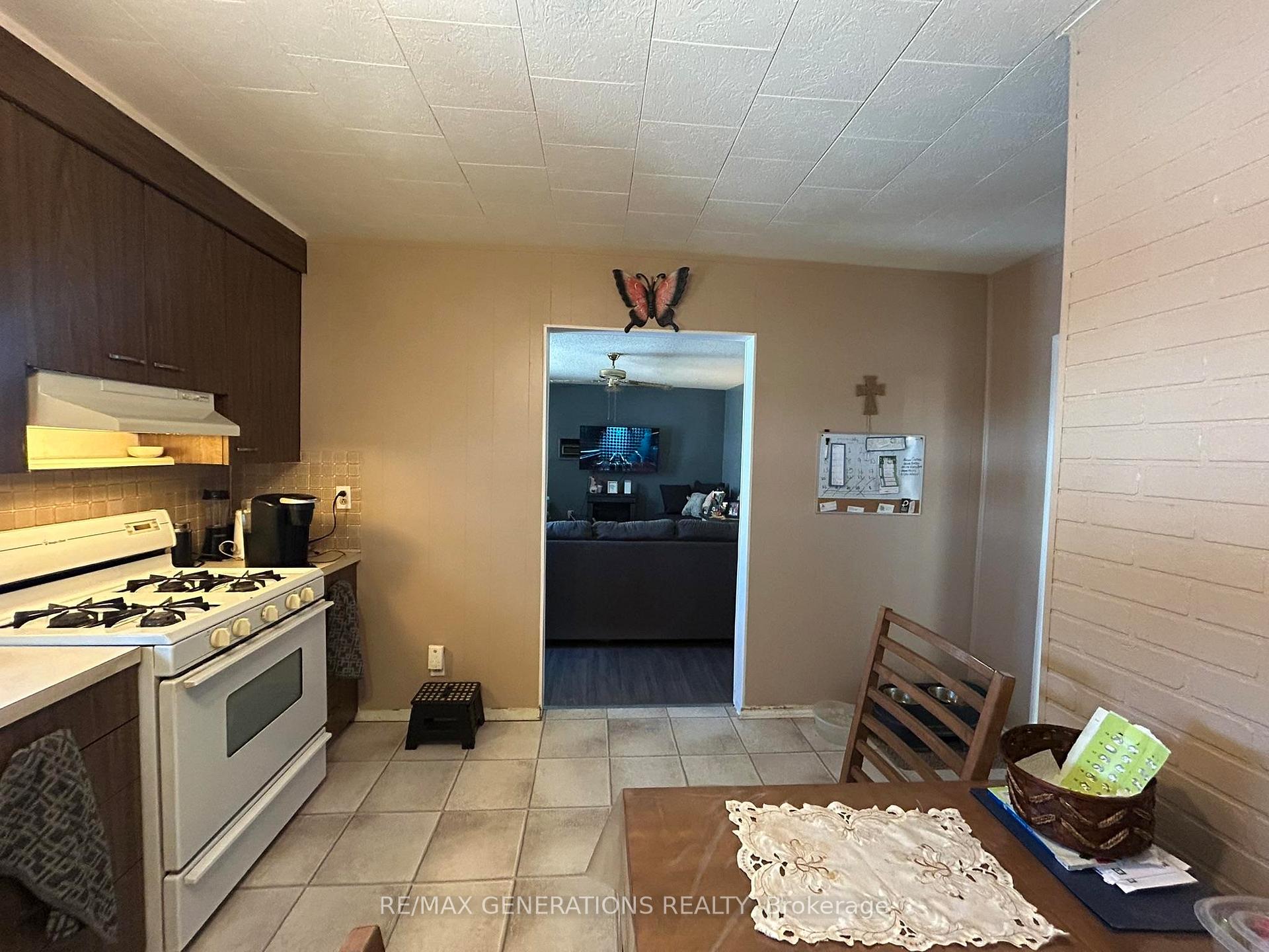 Photo 9 of 153 Willow Road, Atikokan — HOMEH