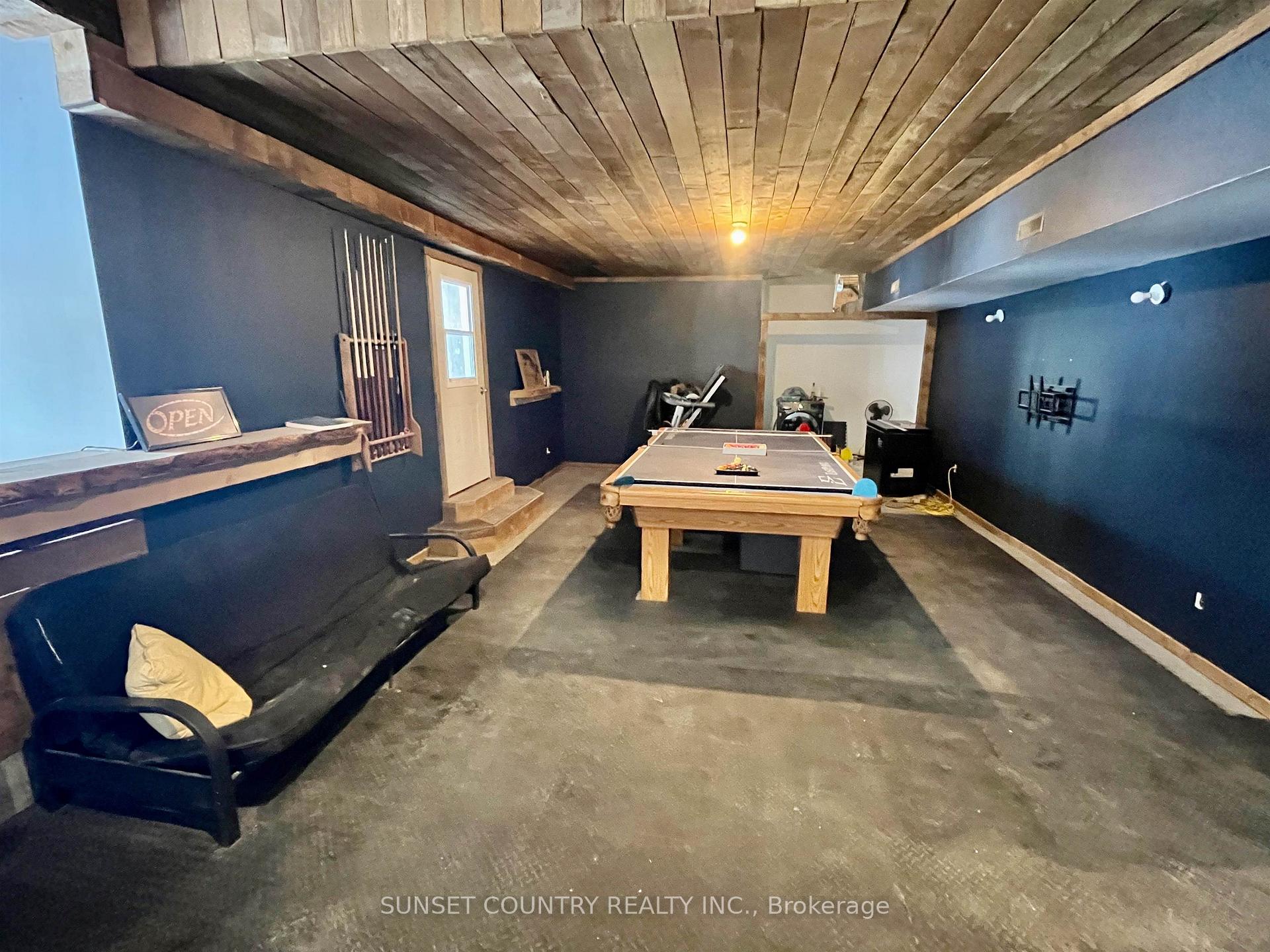Photo 15 of 389 Parker Point Road, Kenora Remote Area, Oxdrift — HOMEH