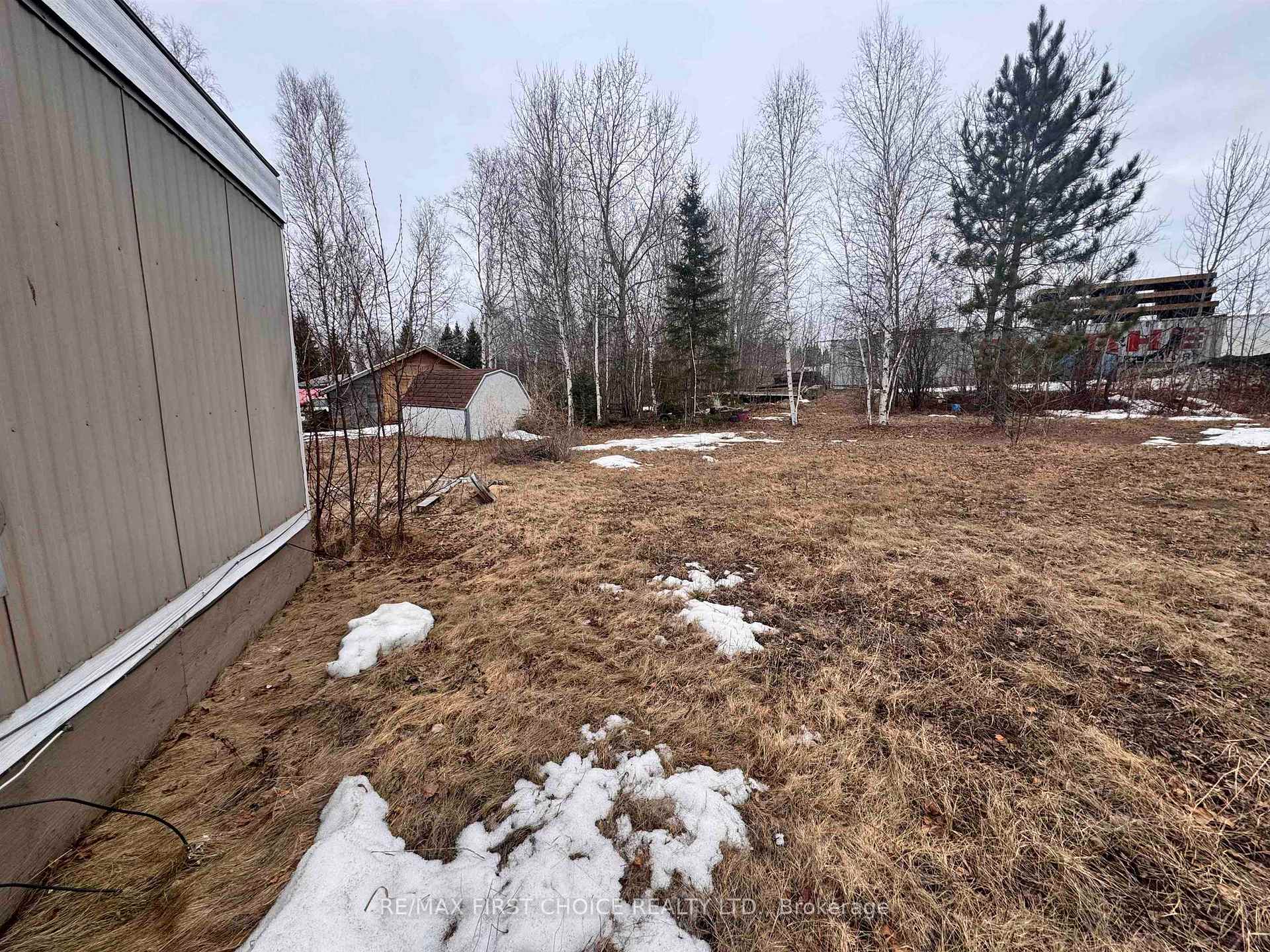 Photo 2 of 11 Chelsea Street, Red Lake — HOMEH