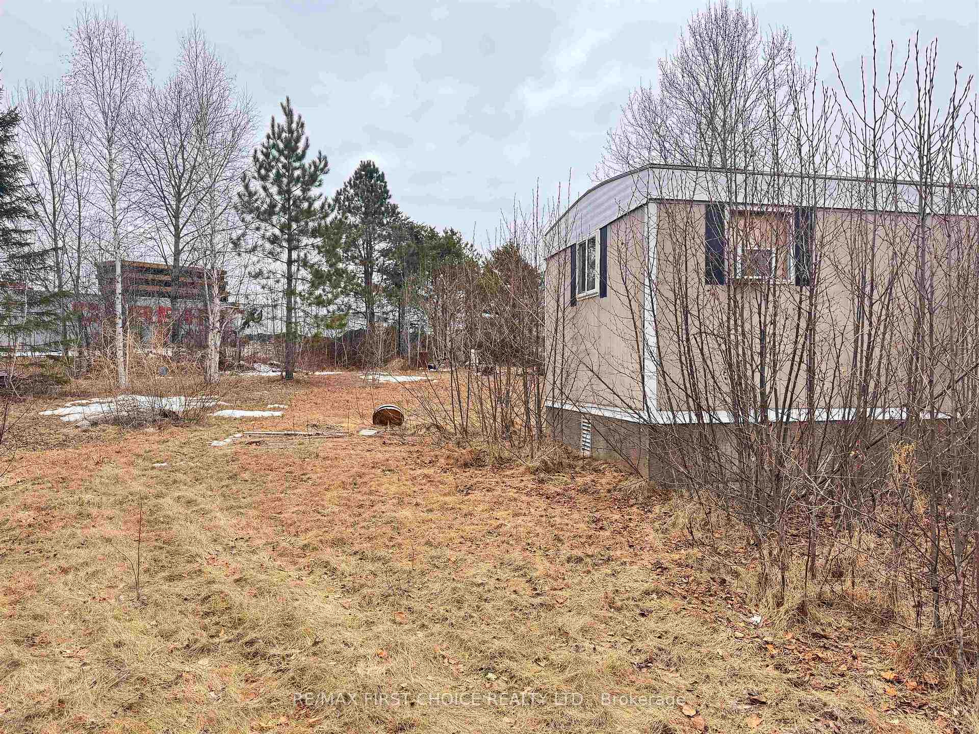 Photo 4 of 11 Chelsea Street, Red Lake — HOMEH