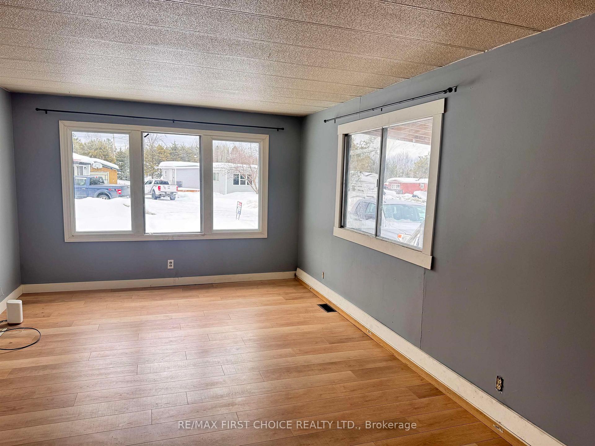 Photo 5 of 11 Chelsea Street, Red Lake — HOMEH