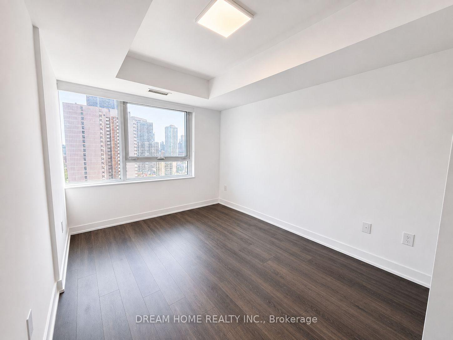 Photo 6 of Unit 1911, 609 Sherbourne Street, Toronto, North St. James Town — HOMEH