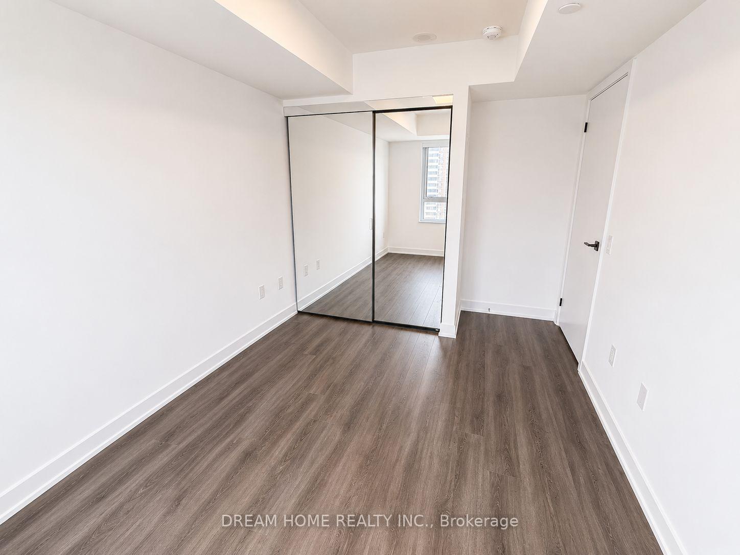 Photo 7 of Unit 1911, 609 Sherbourne Street, Toronto, North St. James Town — HOMEH