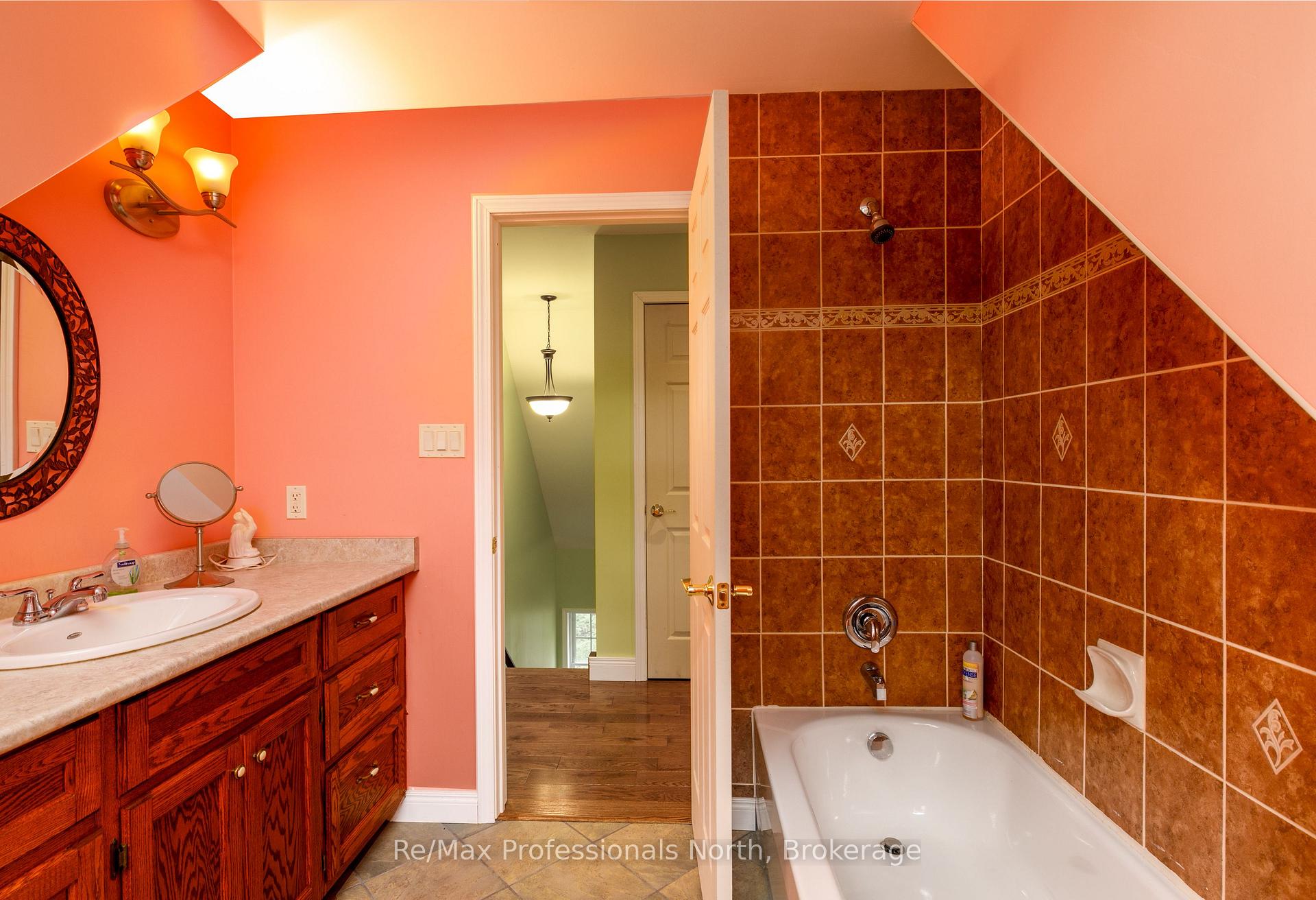 Photo 26 of 1003 Heron Lane, Gravenhurst, Morrison — HOMEH