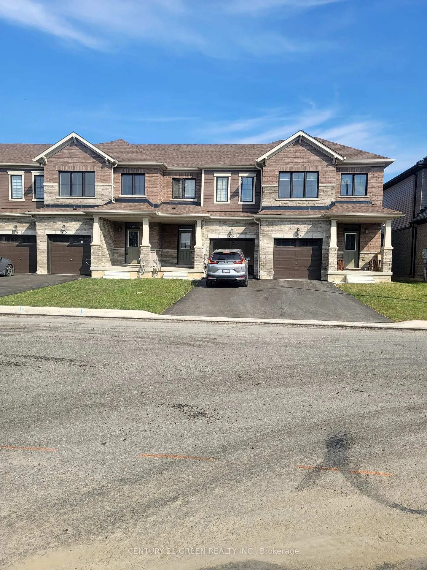 Photo 6 of 21 Vanilla Trail, Thorold, Rolling Meadows — HOMEH