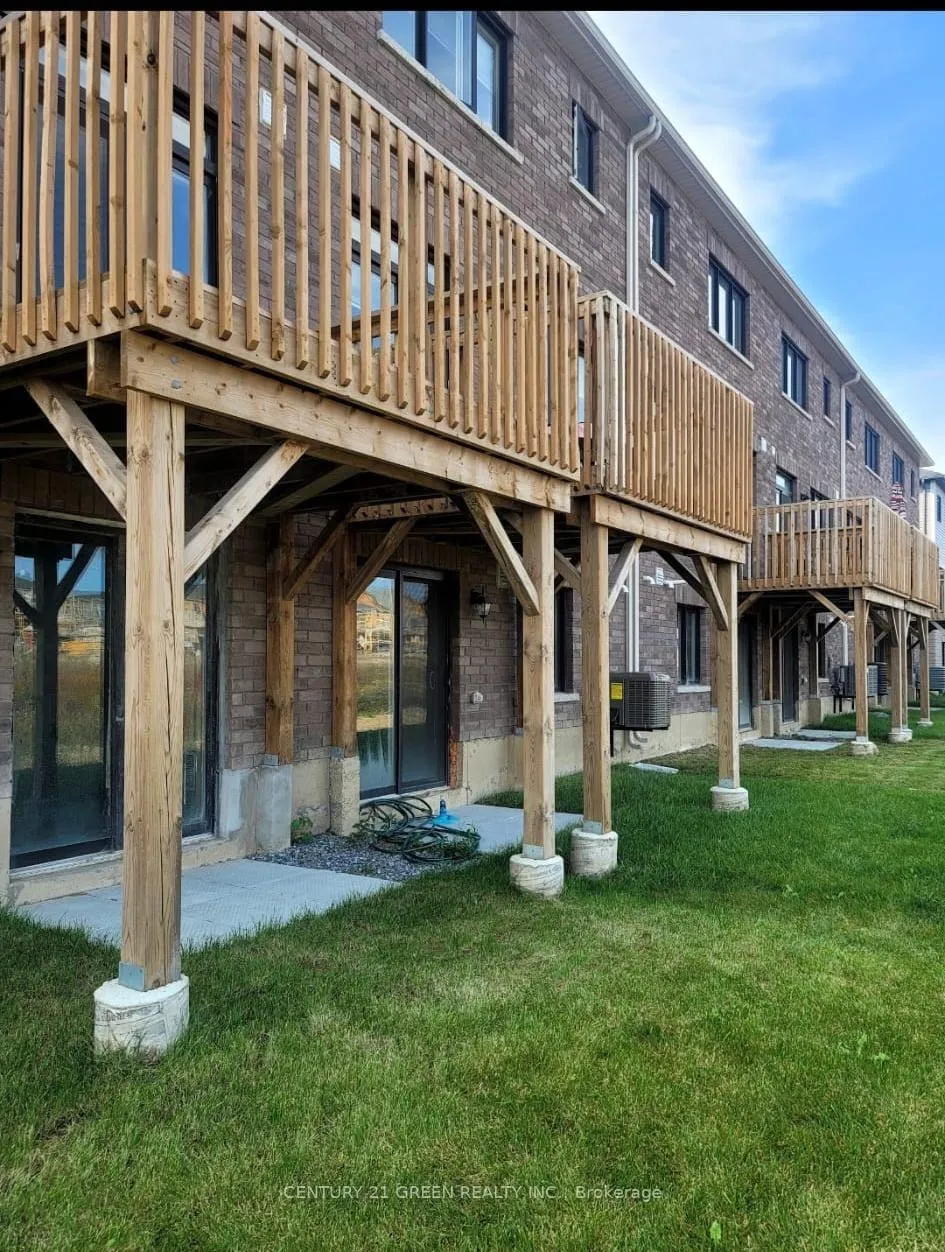 Photo 15 of 21 Vanilla Trail, Thorold, Rolling Meadows — HOMEH