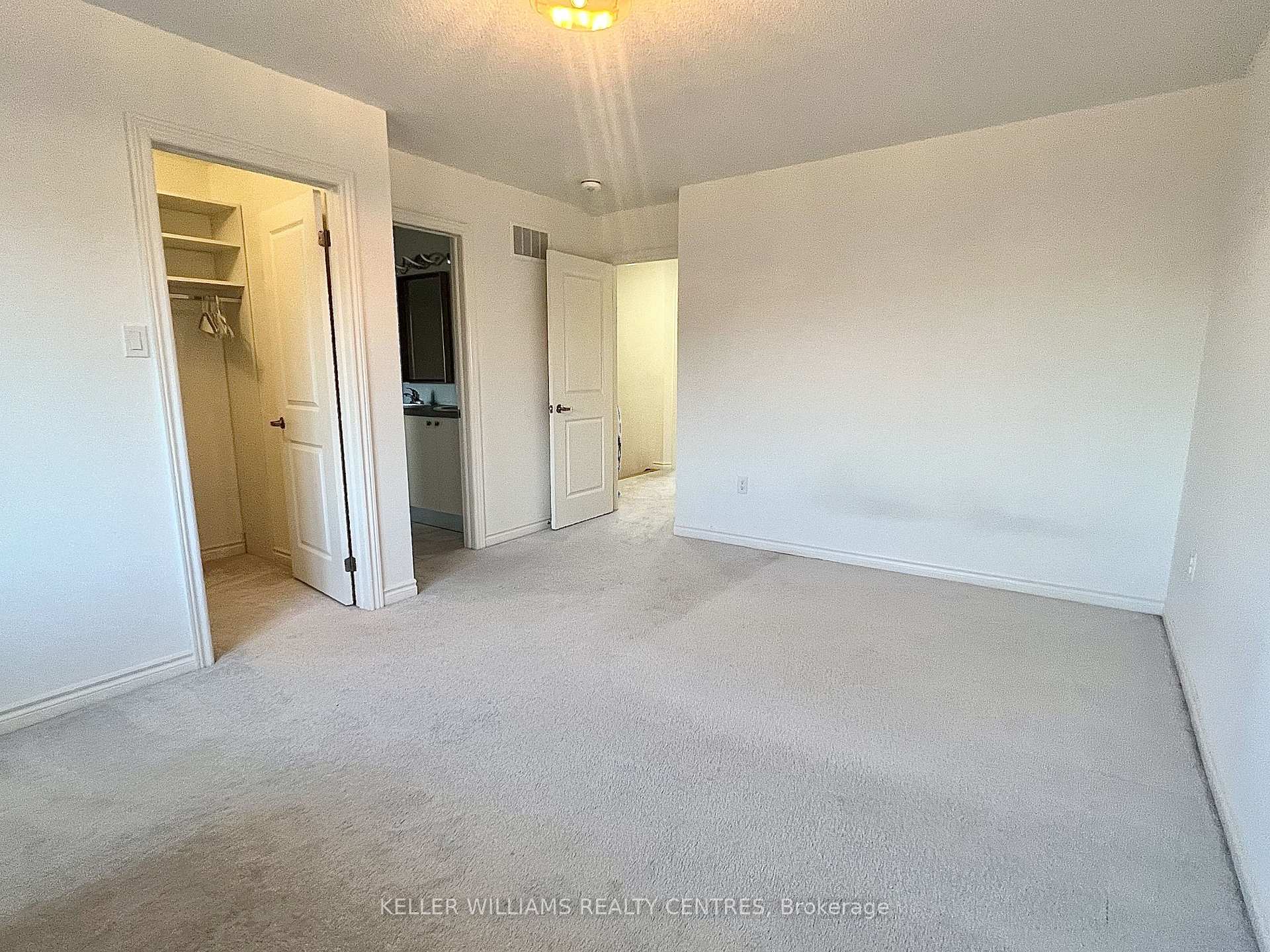 Photo 11 of 124 Elephant Hill Drive, Clarington, Bowmanville — HOMEH