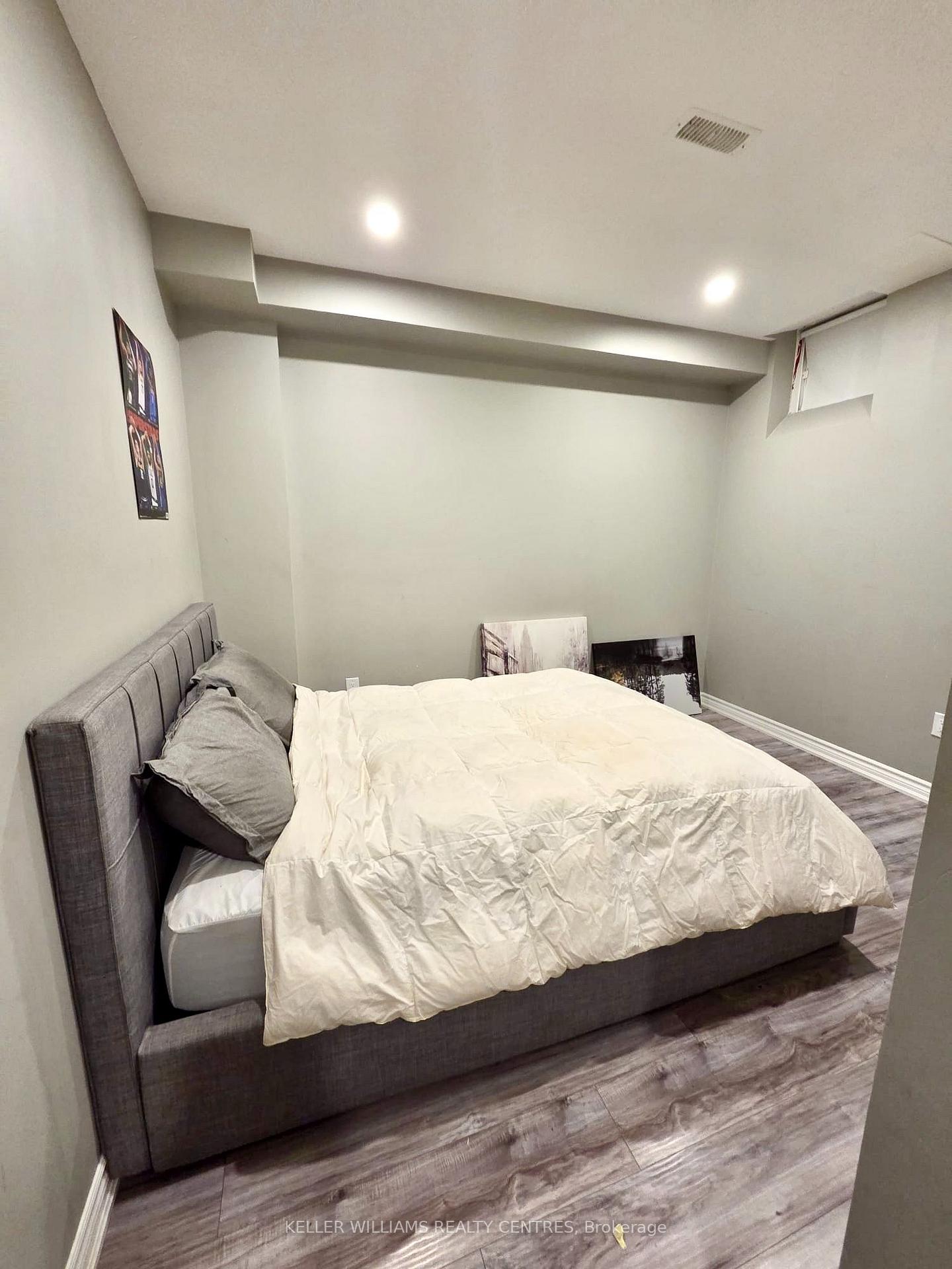 Photo 19 of 124 Elephant Hill Drive, Clarington, Bowmanville — HOMEH
