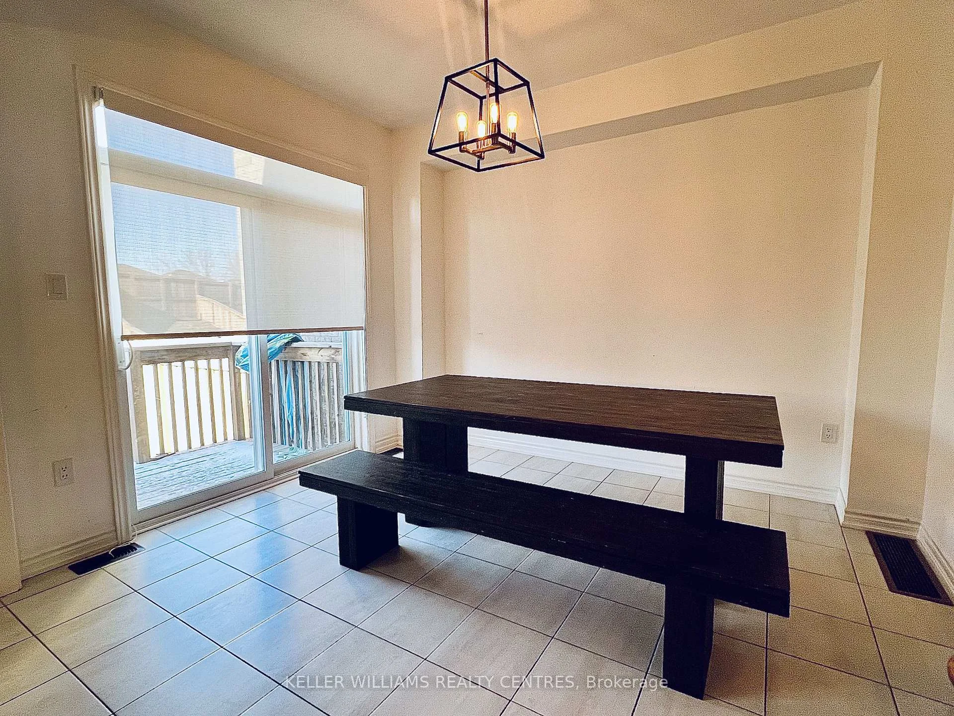 Photo 8 of 124 Elephant Hill Drive, Clarington, Bowmanville — HOMEH