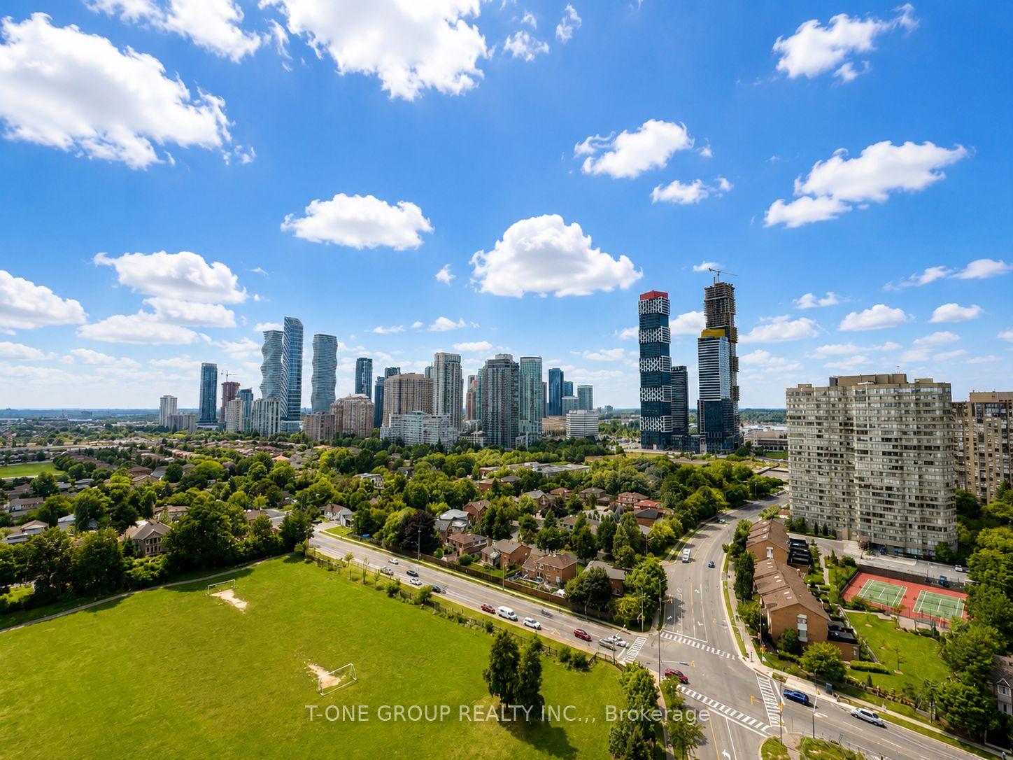 Photo 2 of Unit 2305, 3525 Kariya Drive, Mississauga, Fairview — HOMEH