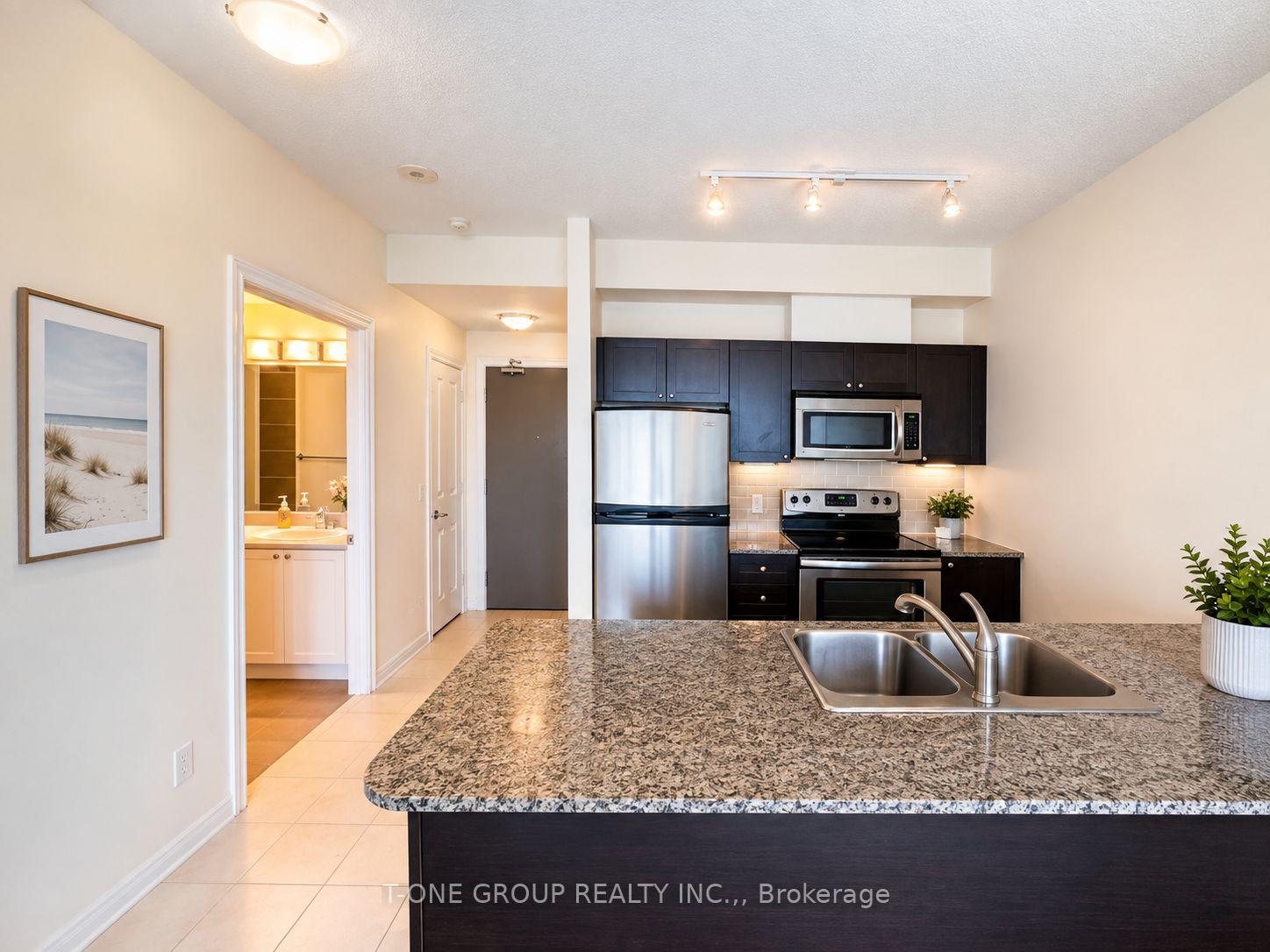 Photo 6 of Unit 2305, 3525 Kariya Drive, Mississauga, Fairview — HOMEH