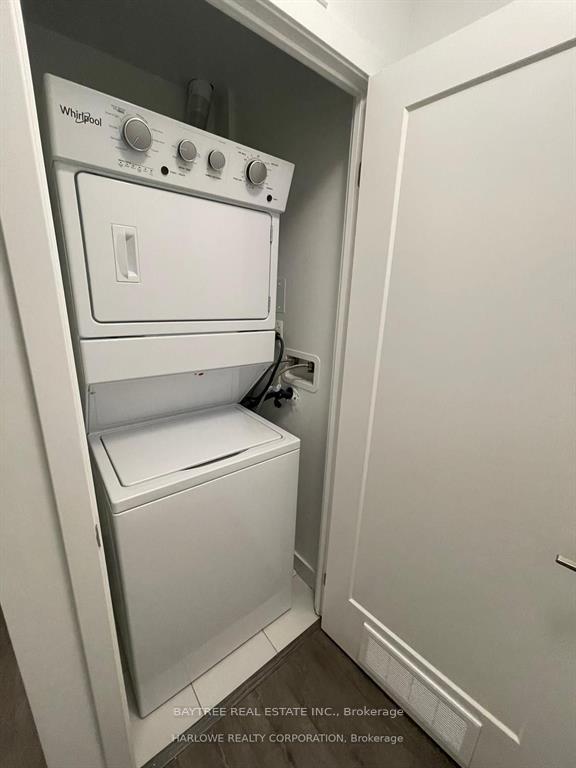 Photo 11 of Unit 911, 105 Oneida Crescent, Richmond Hill, Langstaff — HOMEH