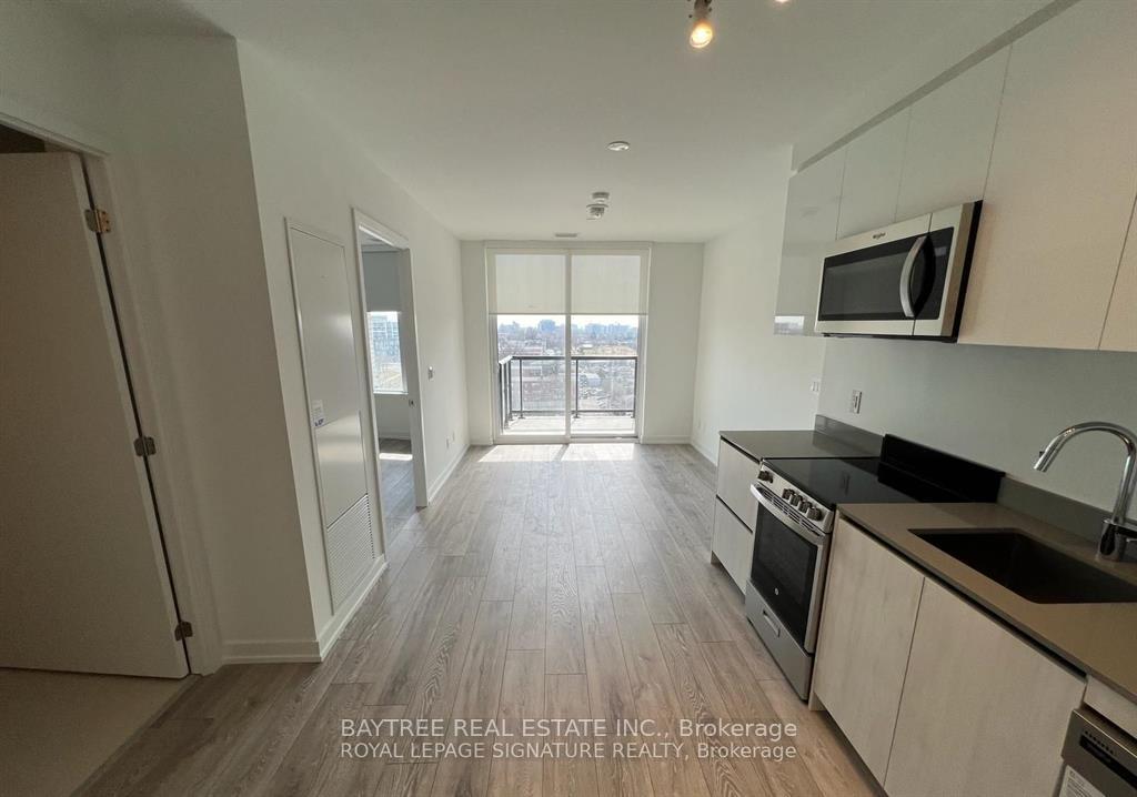 Front of Unit 526, 3100 Keele Street