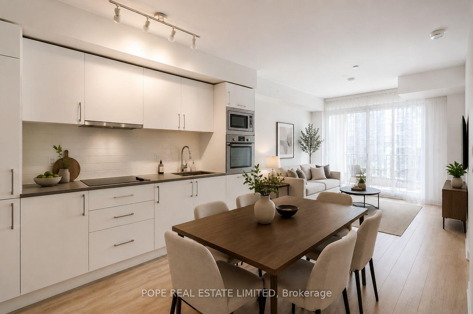 Photo 2 of Unit 604W, 27 Bathurst Street, Toronto, Waterfront Communities — HOMEH