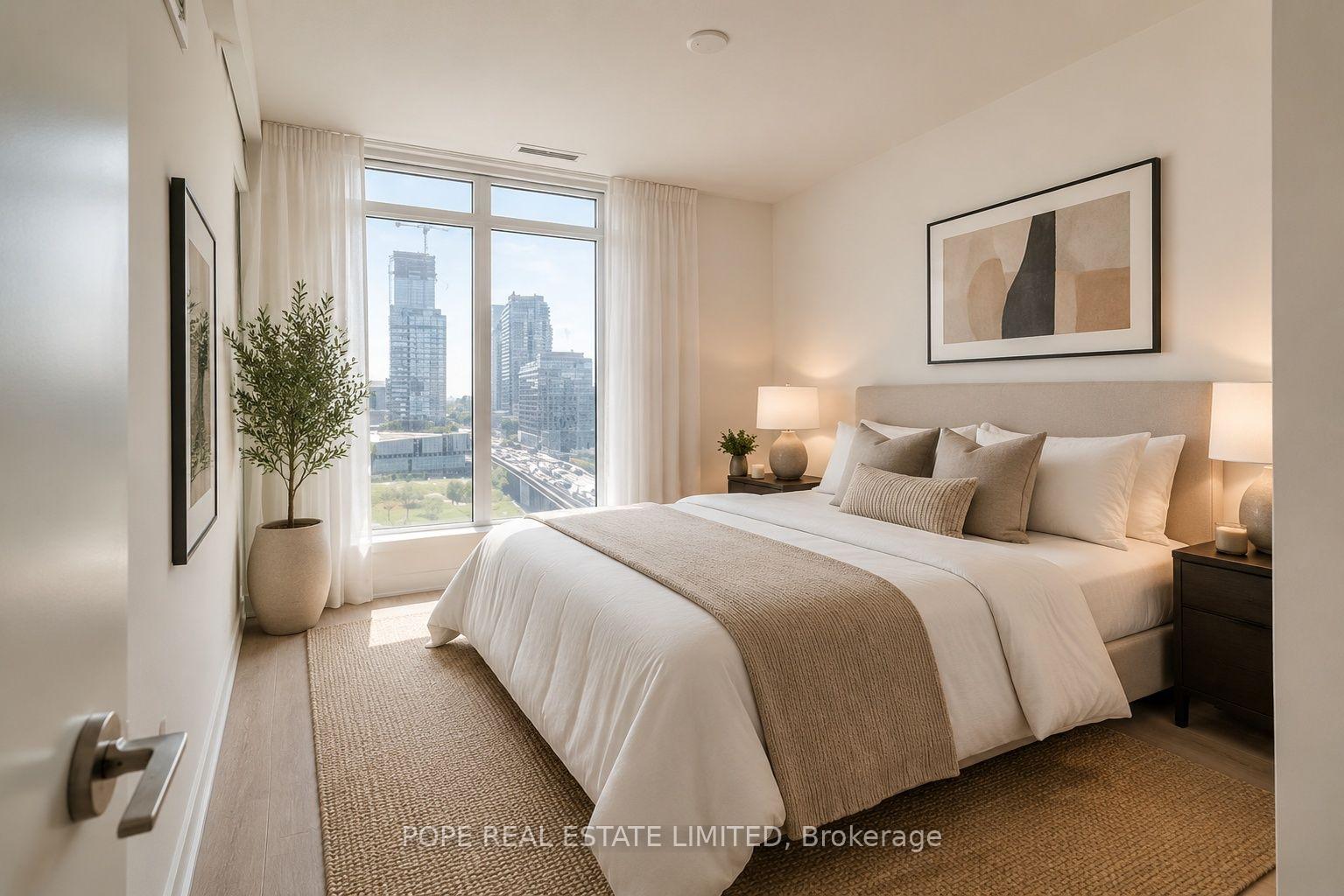 Photo 4 of Unit 604W, 27 Bathurst Street, Toronto, Waterfront Communities — HOMEH
