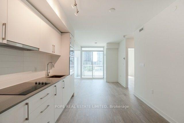 Photo 9 of Unit 604W, 27 Bathurst Street, Toronto, Waterfront Communities — HOMEH