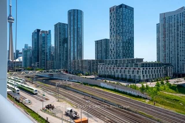 Photo 26 of Unit 604W, 27 Bathurst Street, Toronto, Waterfront Communities — HOMEH
