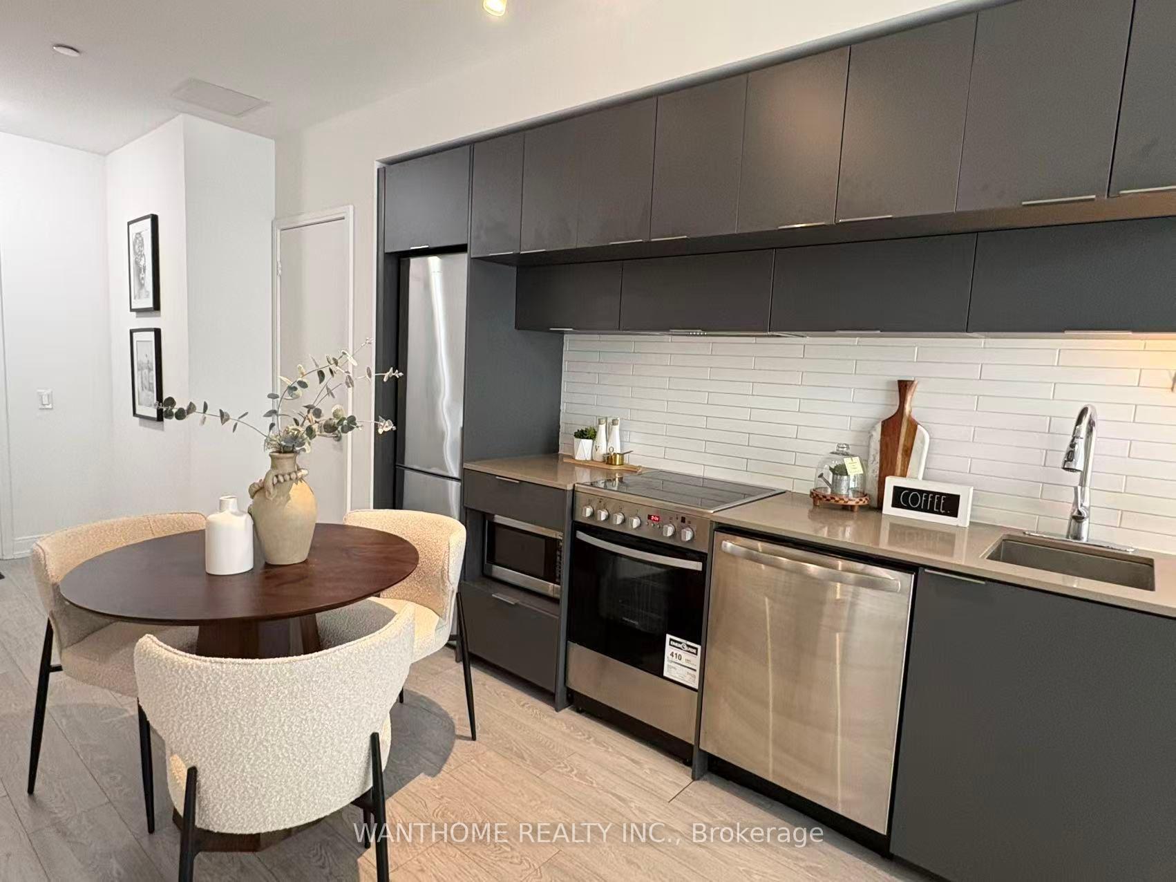 Photo 4 of Unit 502, 181 Dundas Street E, Toronto, Moss Park — HOMEH