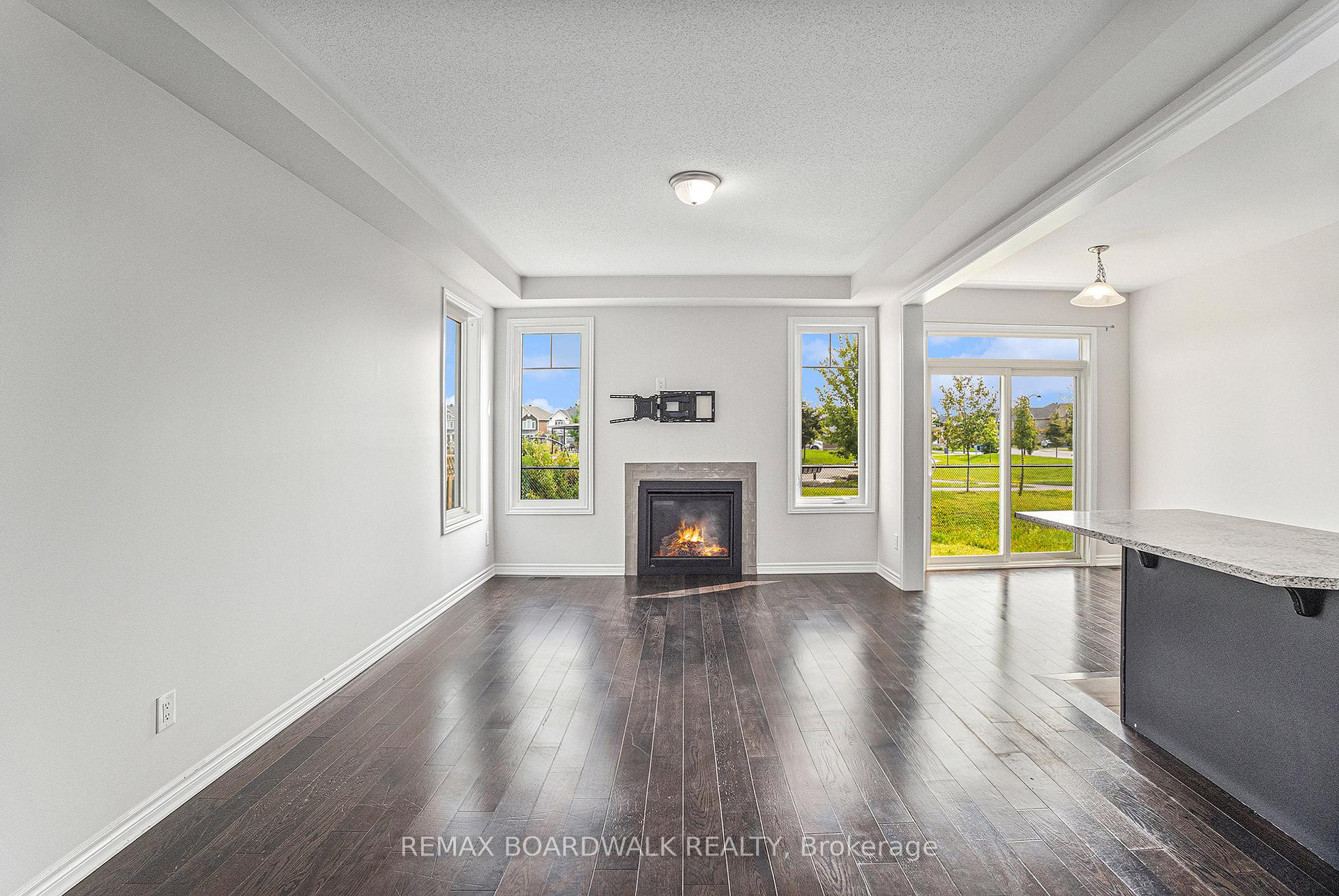 Photo 3 of 628 Monardia Way, Ottawa, Avalon West — HOMEH