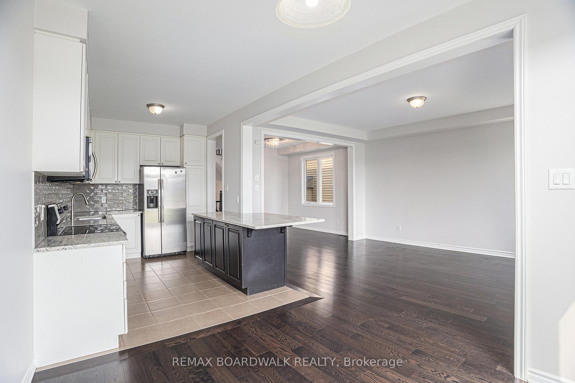 Photo 5 of 628 Monardia Way, Ottawa, Avalon West — HOMEH