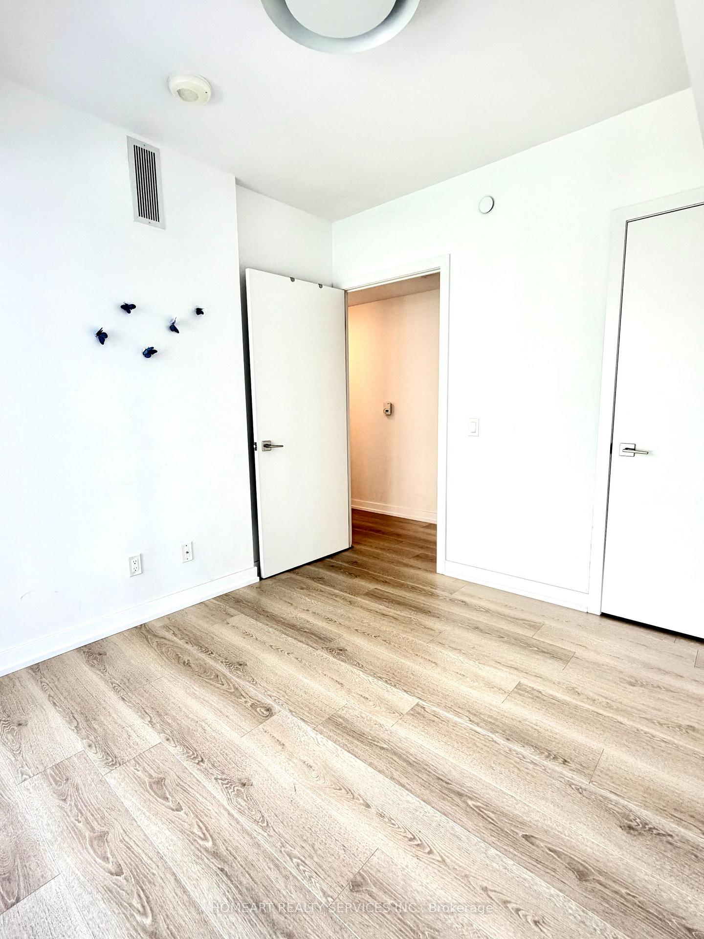 Photo 9 of Unit 602, 188 Cumberland Street, Toronto, The Annex — HOMEH