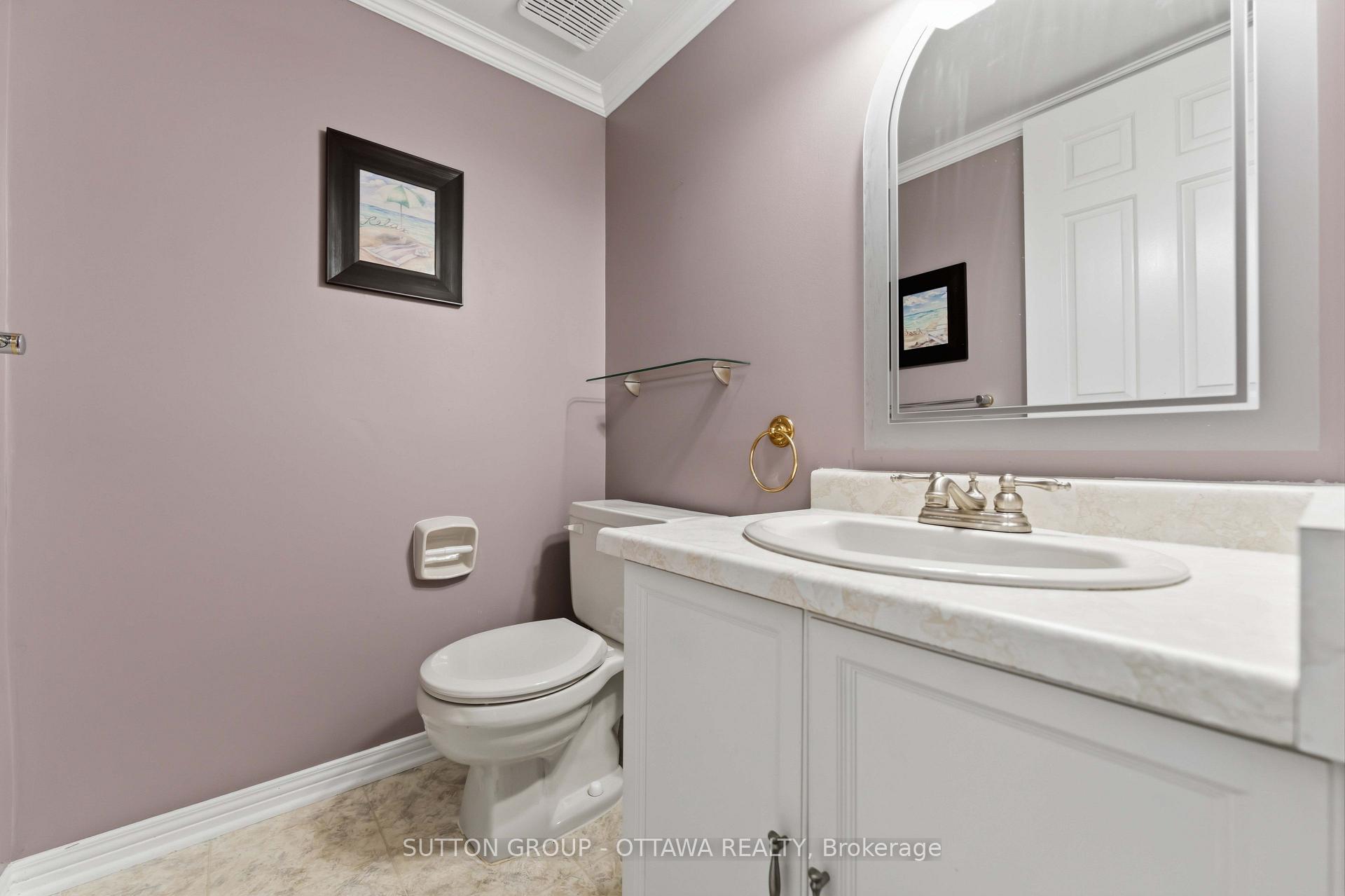 Photo 17 of 16 Crimson Gate, Ottawa, Hunt Club Park/Greenboro — HOMEH